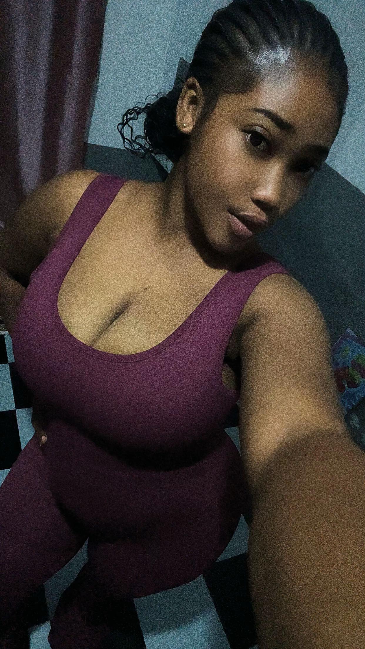 @MyzzNell🧿