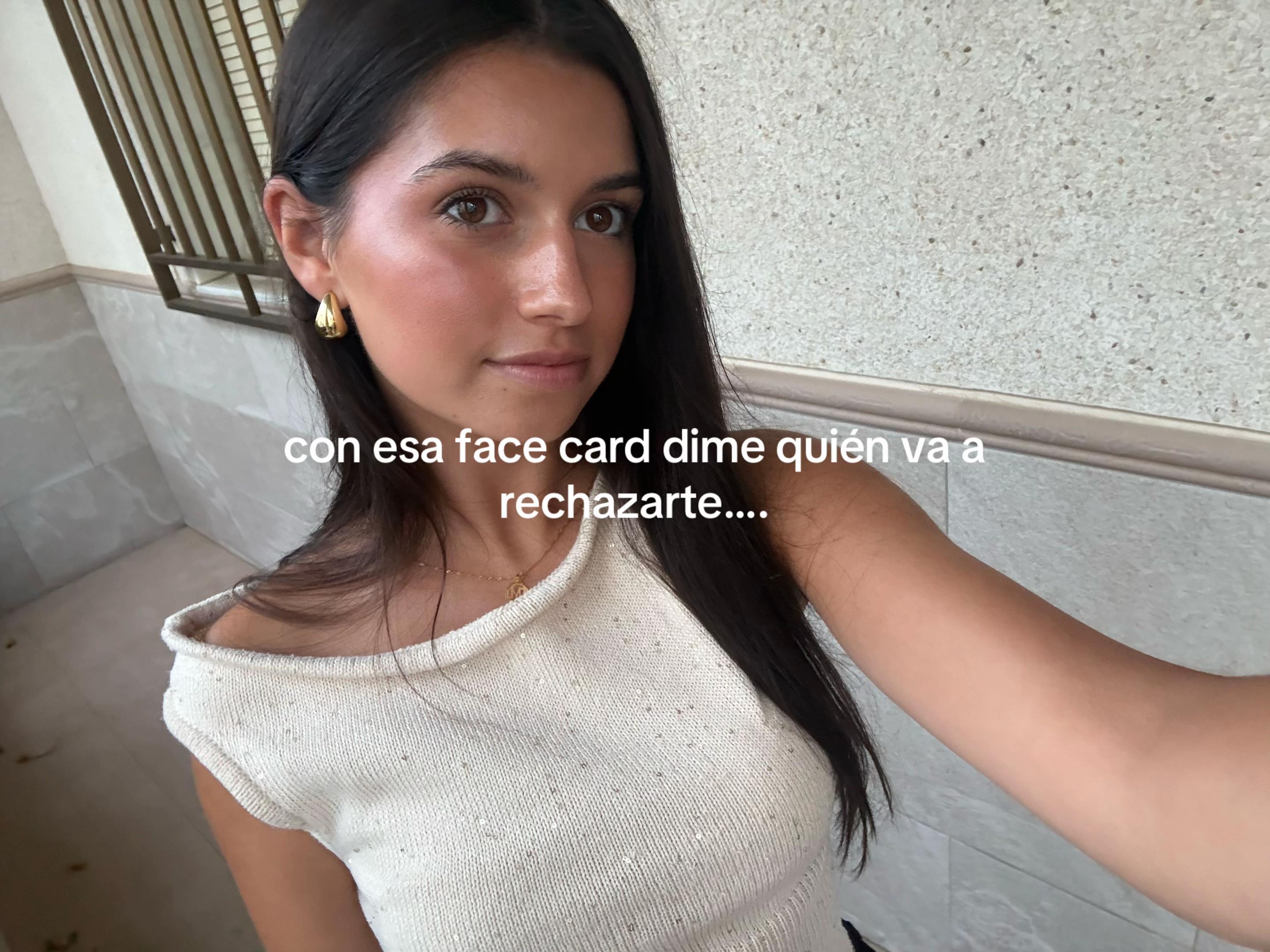 @maría