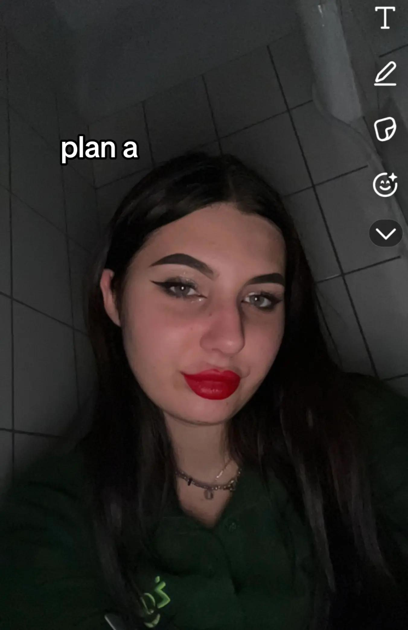 @Angela.