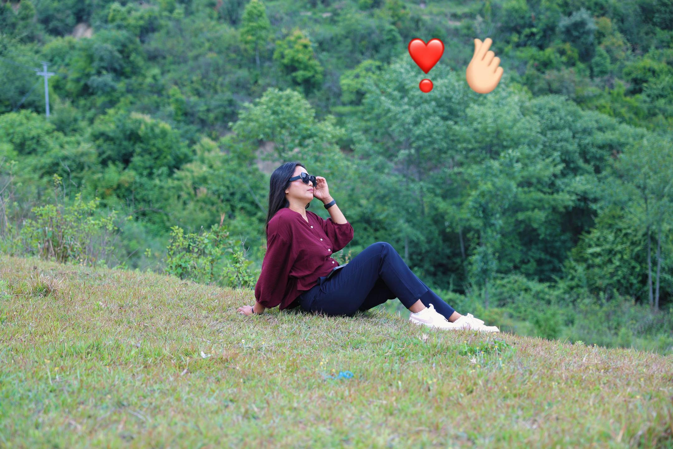 @लिम्माक्षित👸💅🏻🦋🌸
