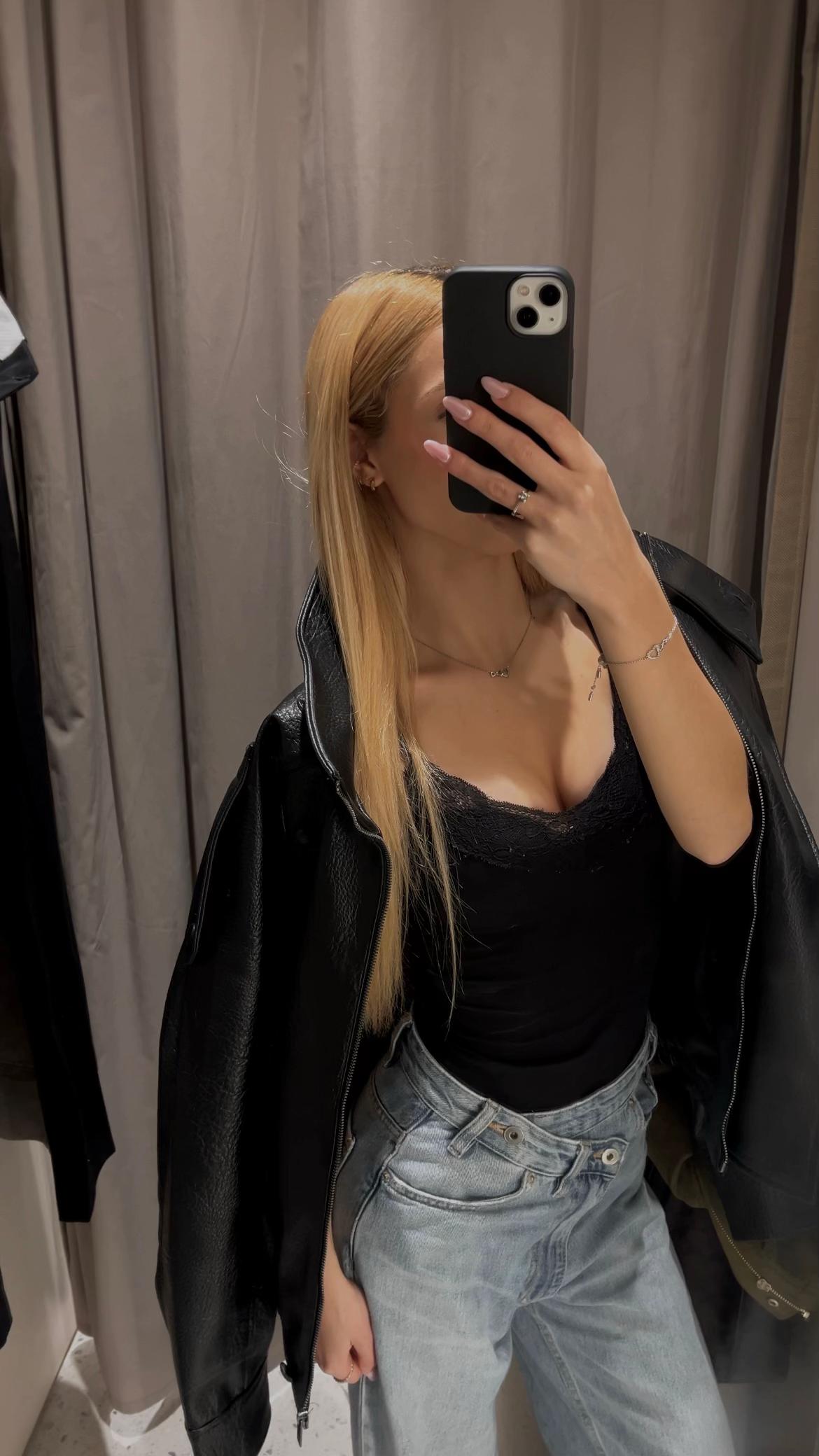 @In&ecirc;s Lima