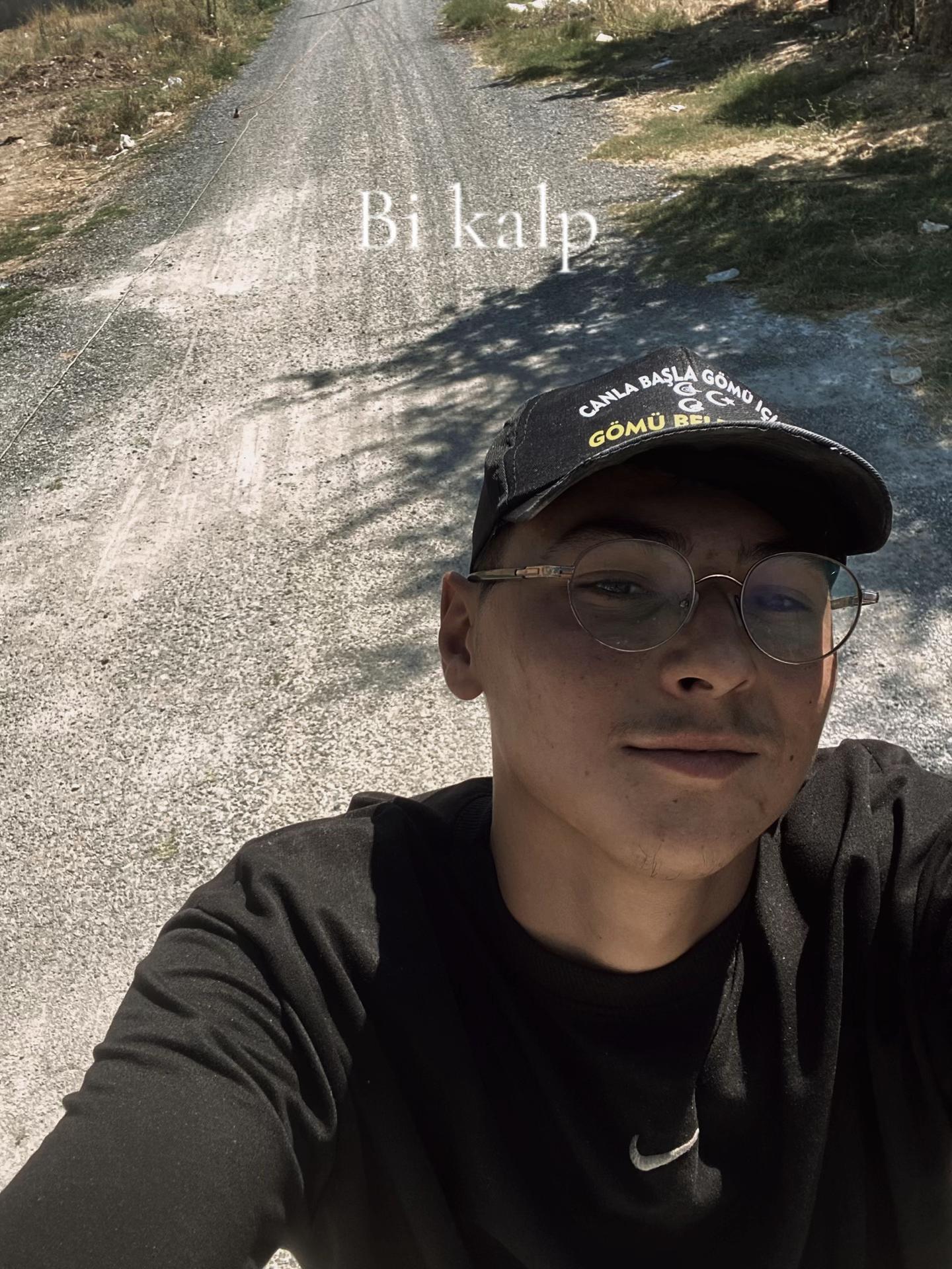 @𝙢𝙚𝙫𝙡𝙪̈𝙩 𝘿𝙣𝙢𝙚𝙯