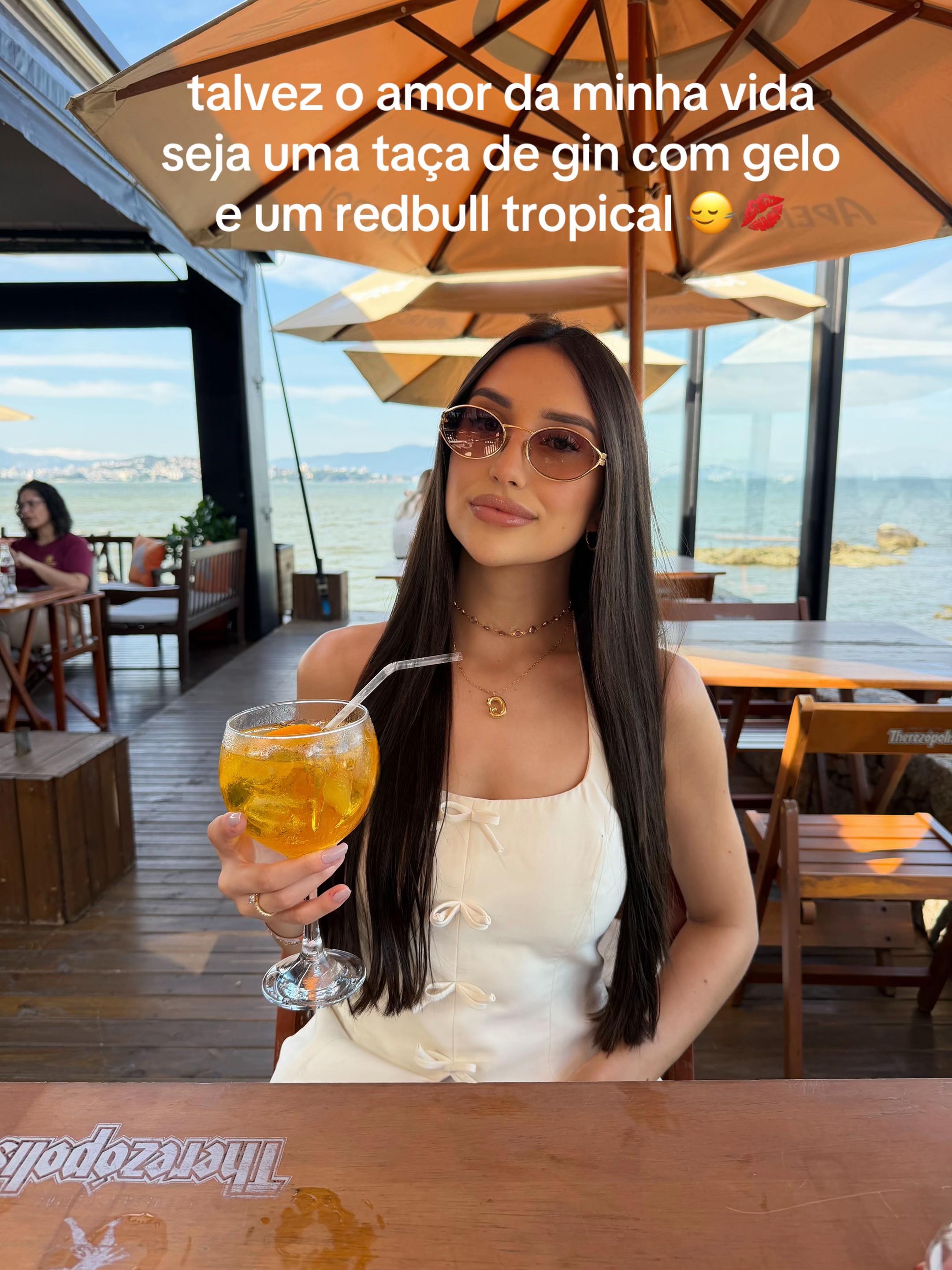 @Gabriela Damazio