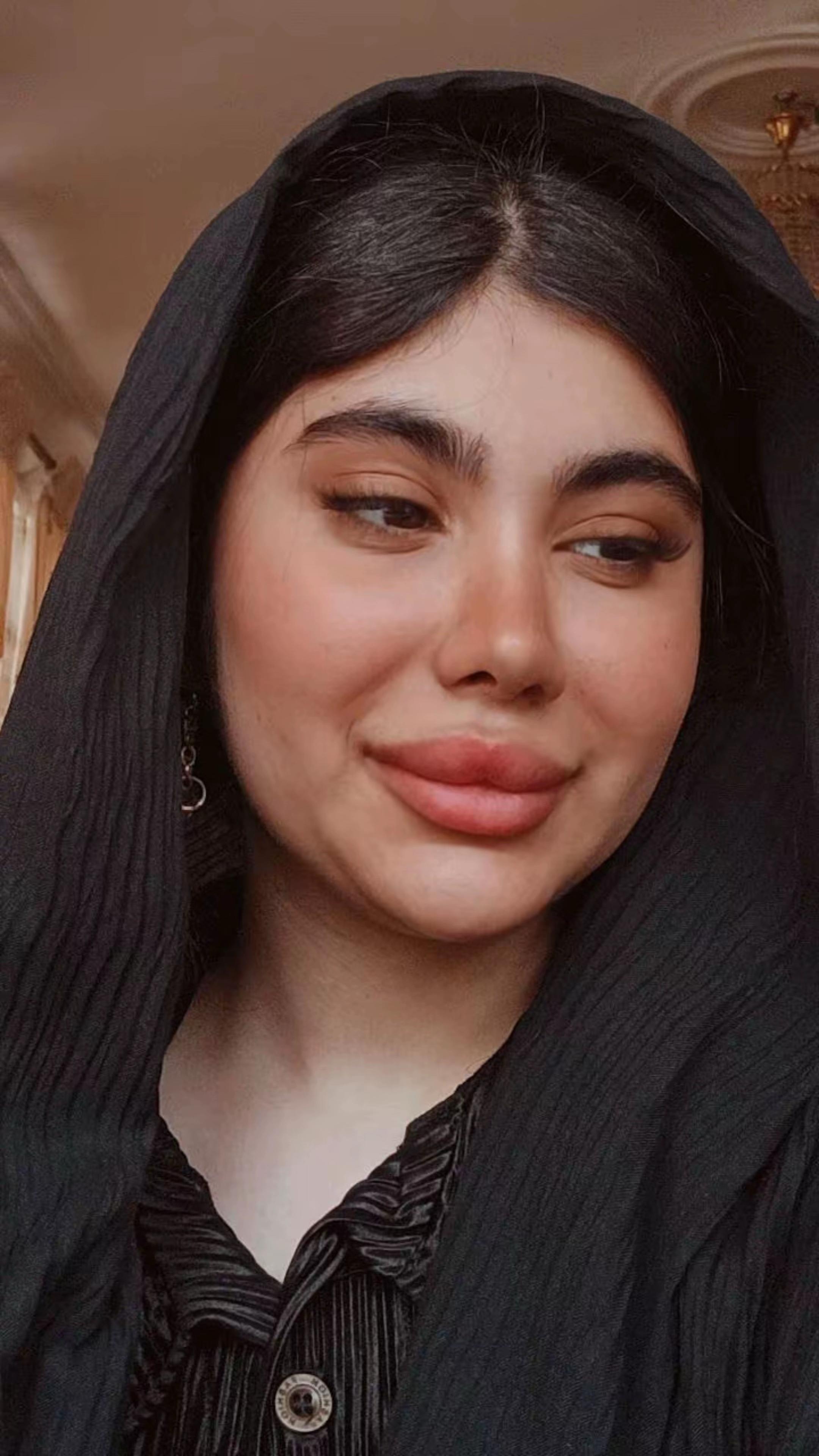 @Fatemeh Rezaii
