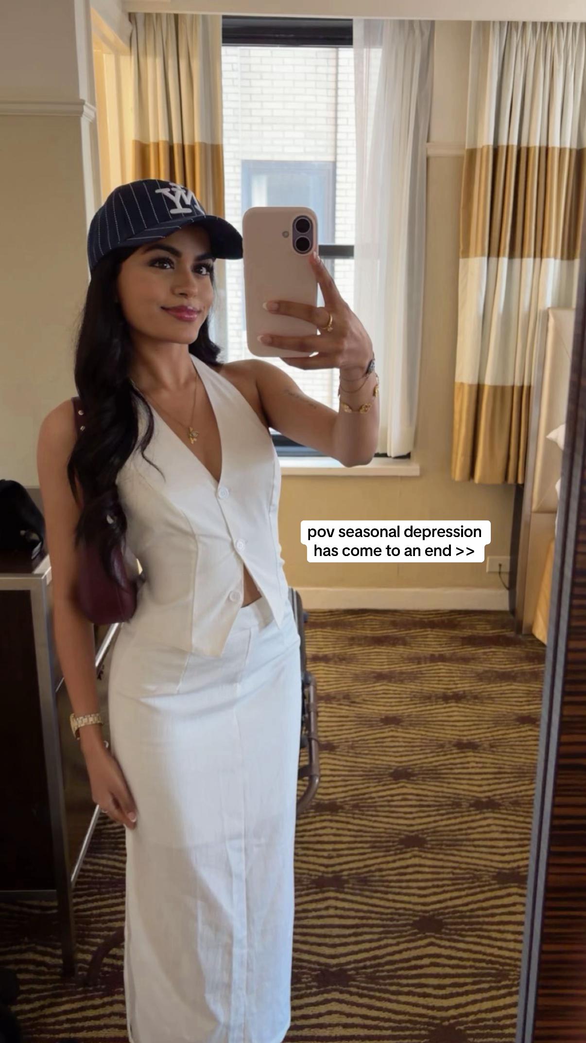 @aiswarriya 🧿