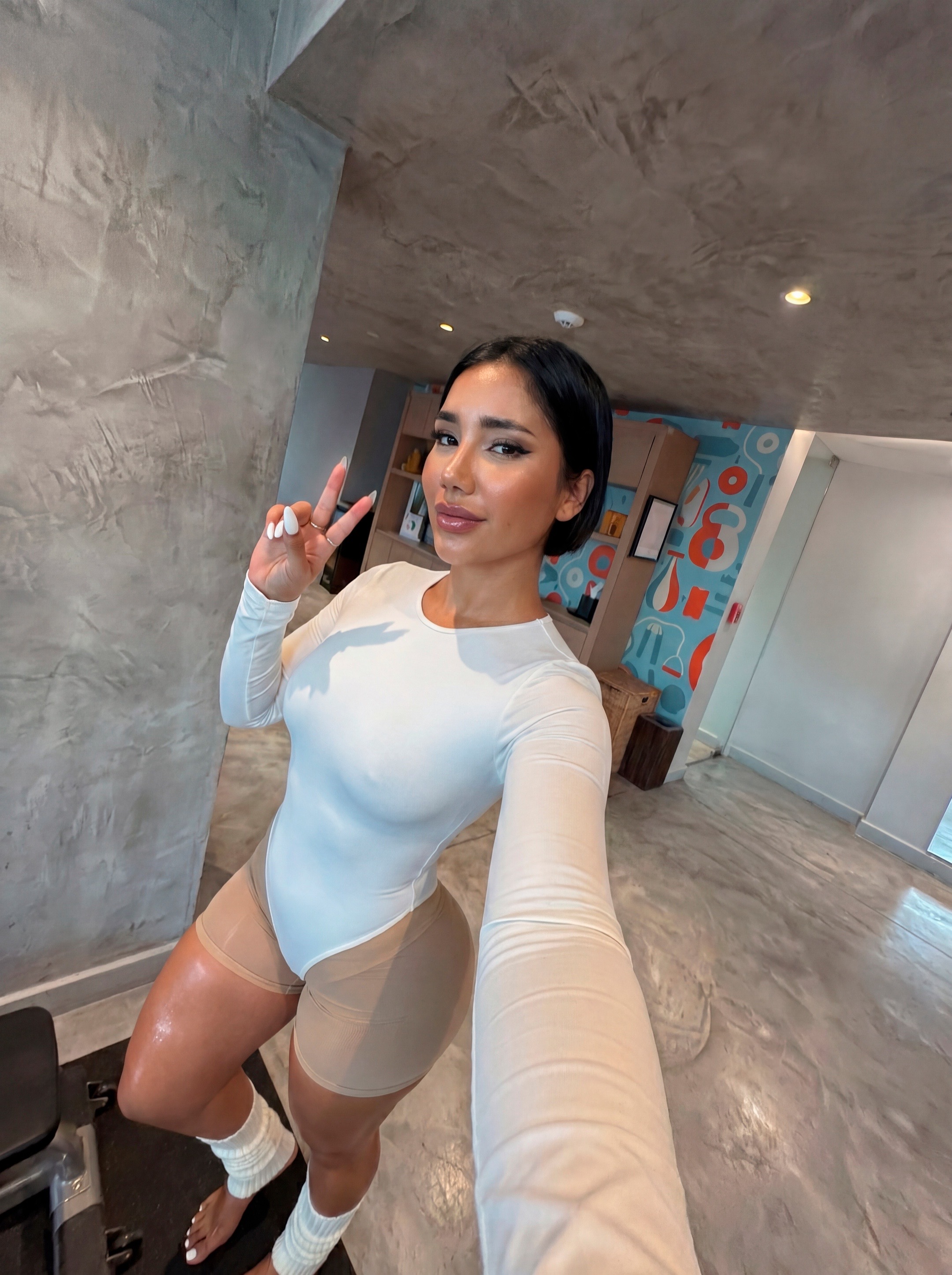 @Criollannamodel