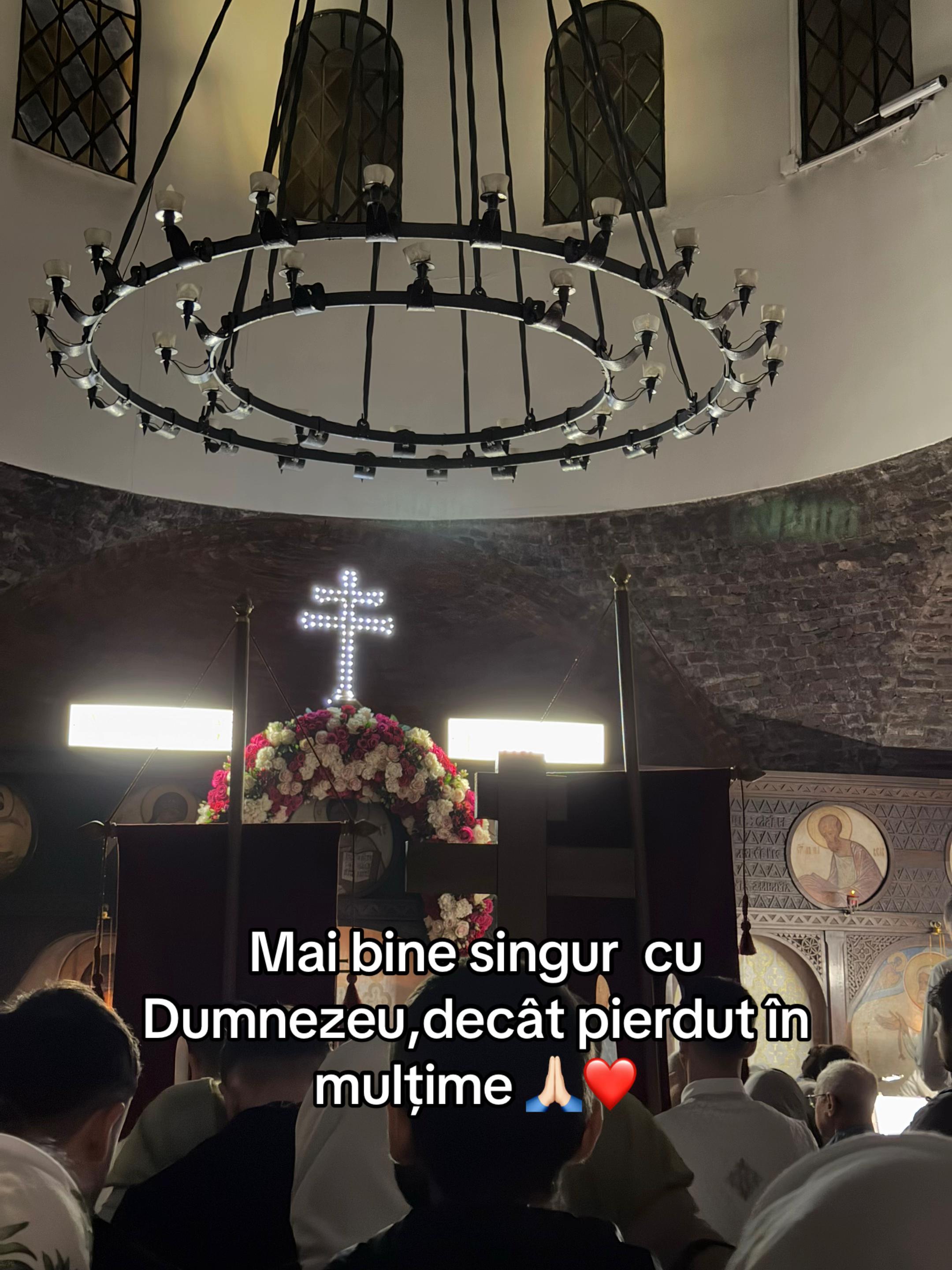 @Ursan Alina .🖤