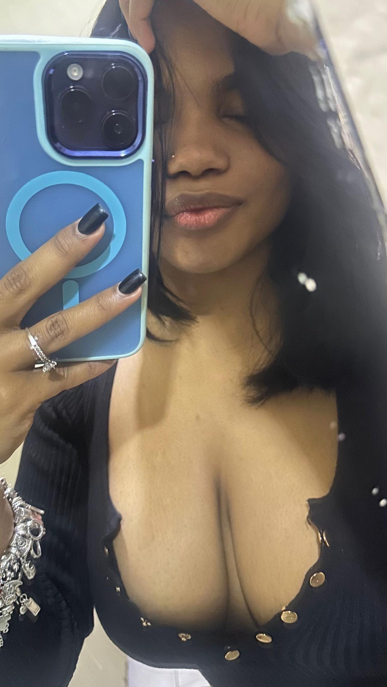 @Claudia Nuñez