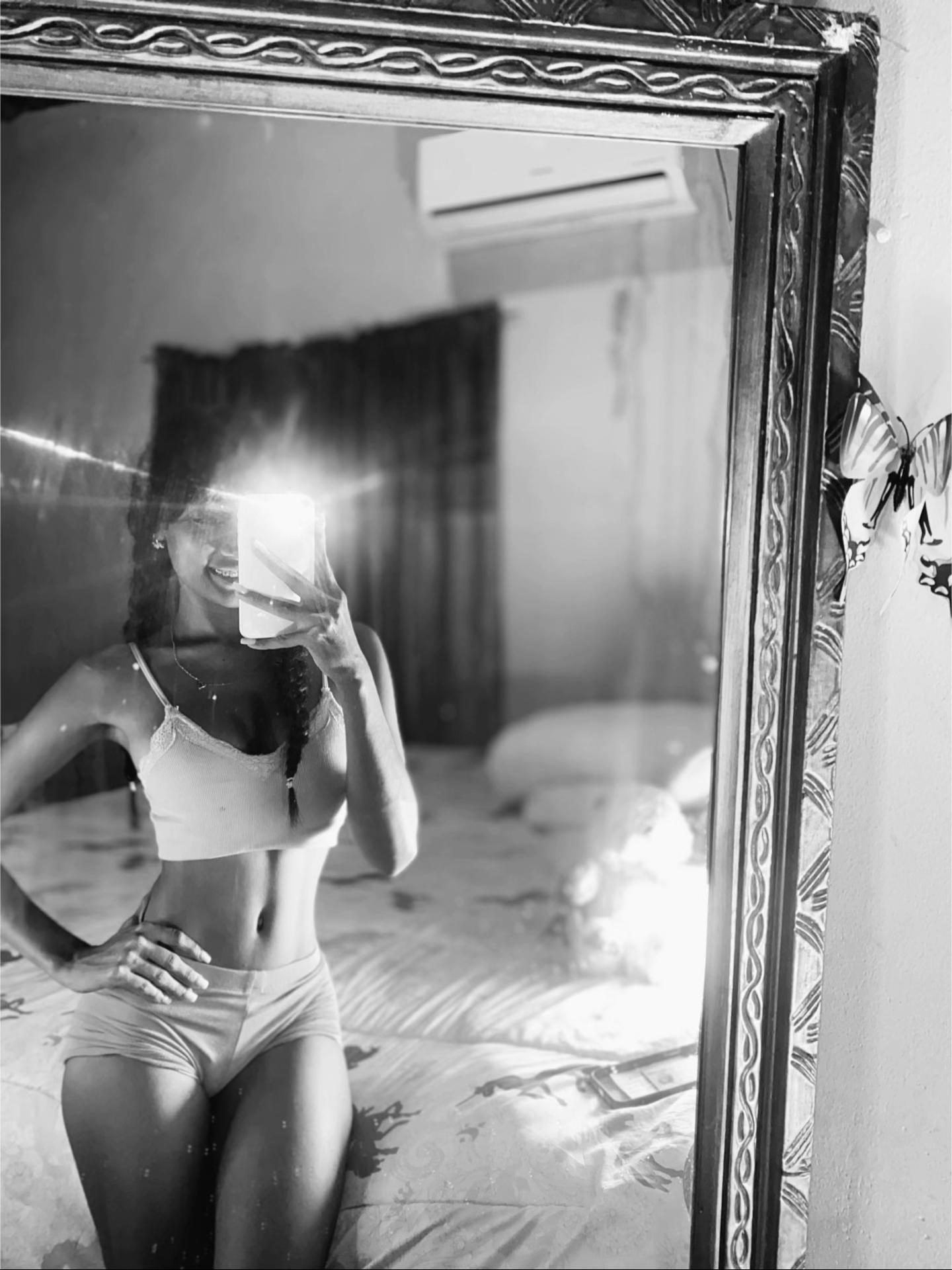 @Fernandita💜✨