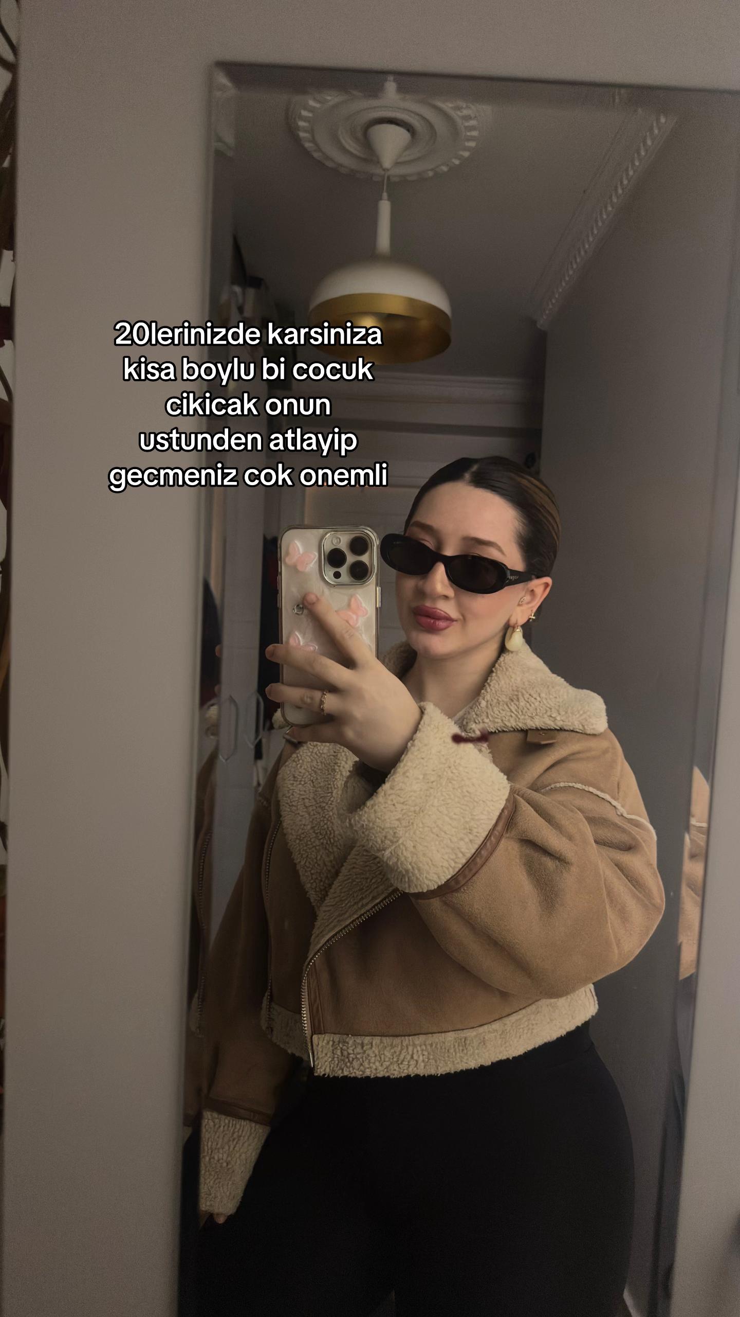 @Naz yapiyosun