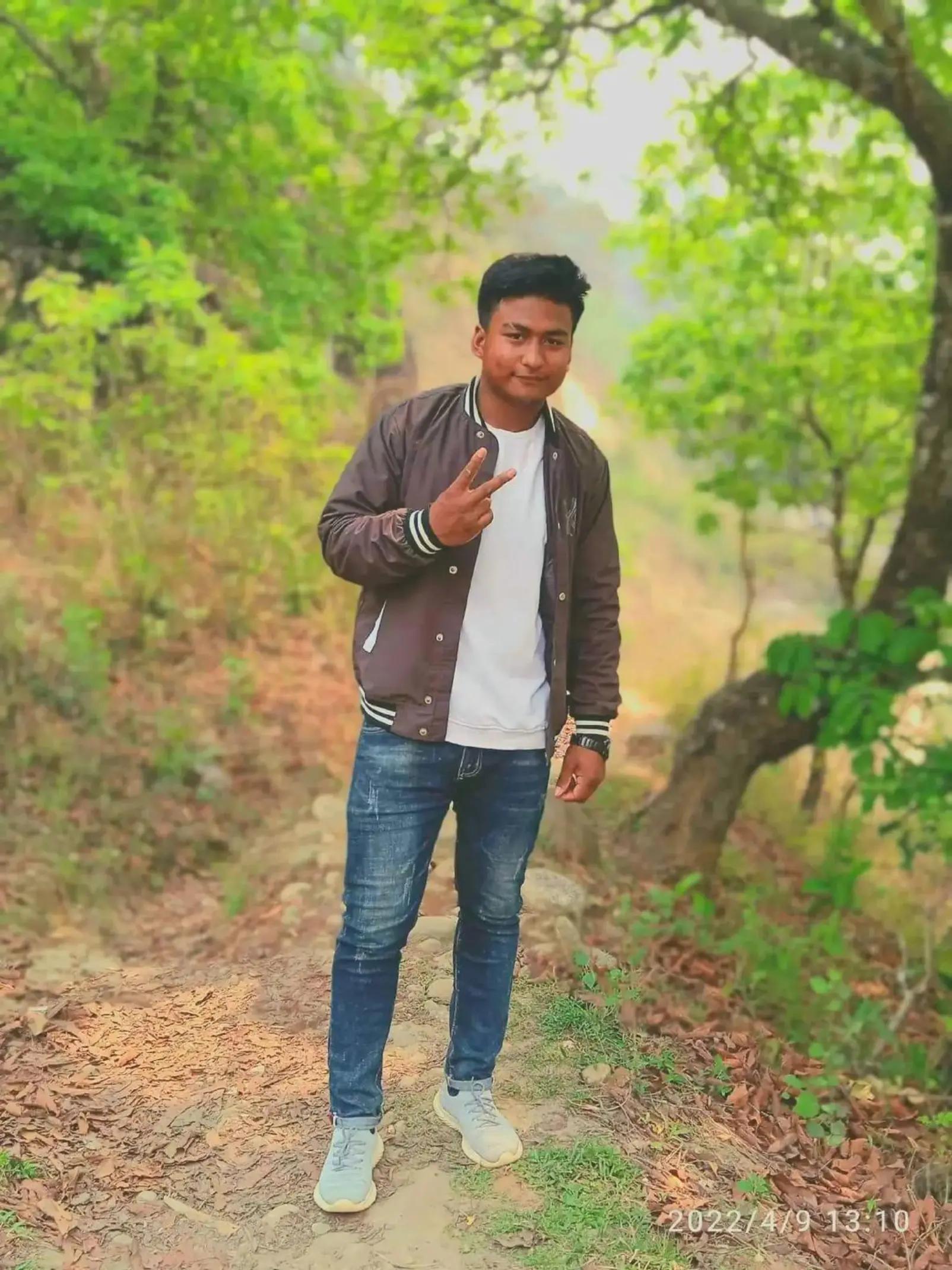 @Roshan Shrestha