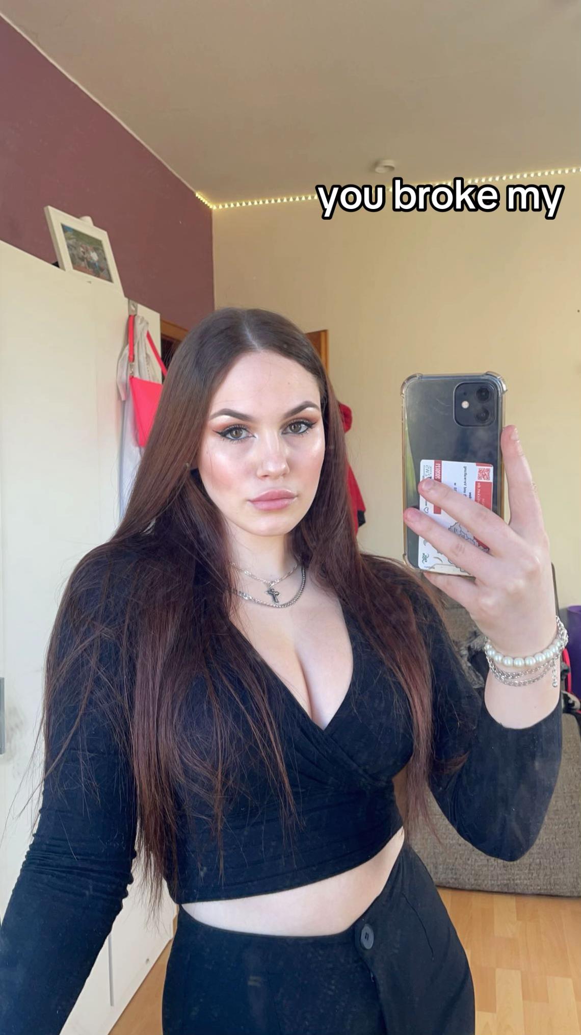 @SOPHIA🥥🌺✨🫧