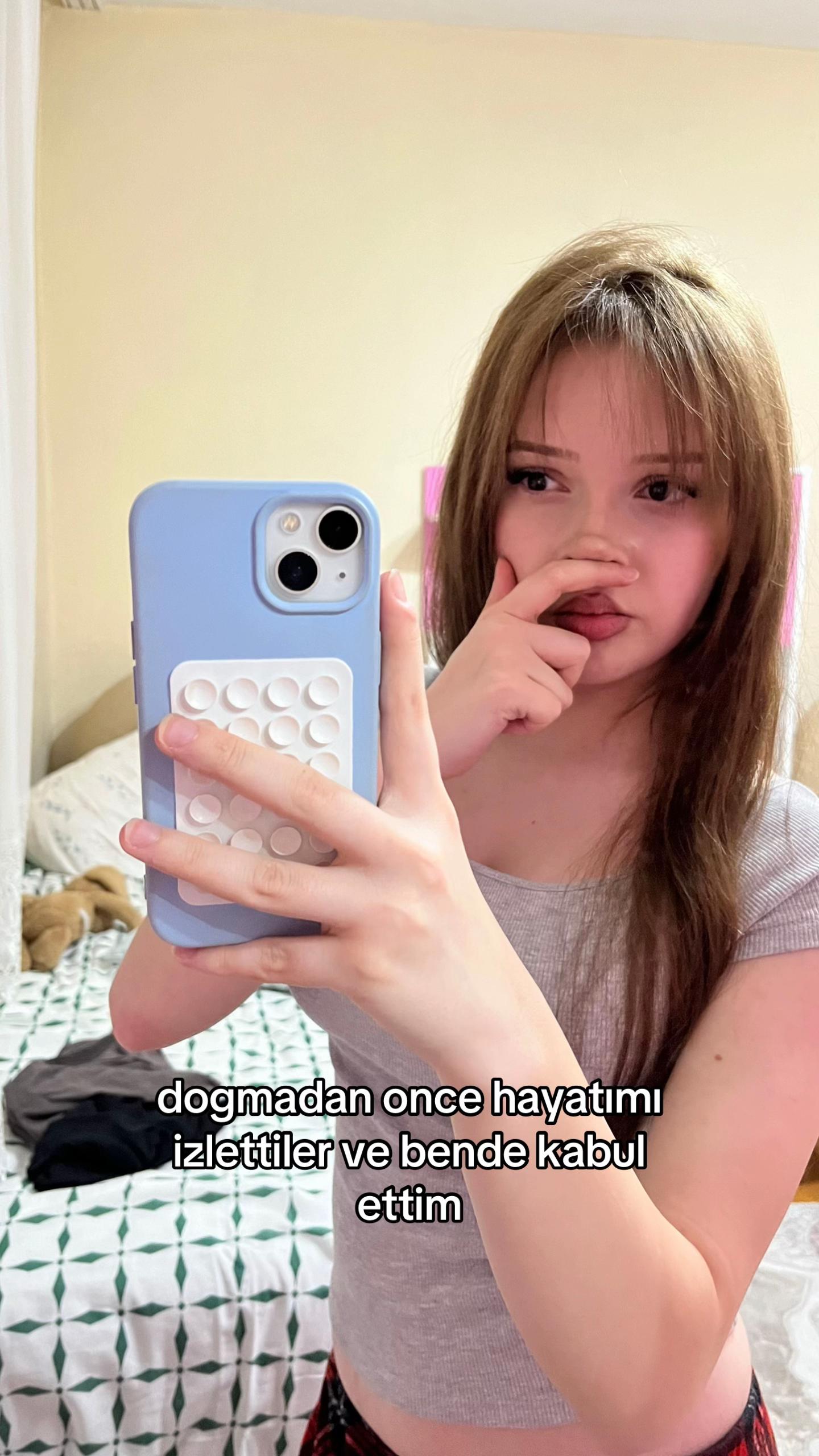 @𝑒𝑠𝑟𝑎⋆