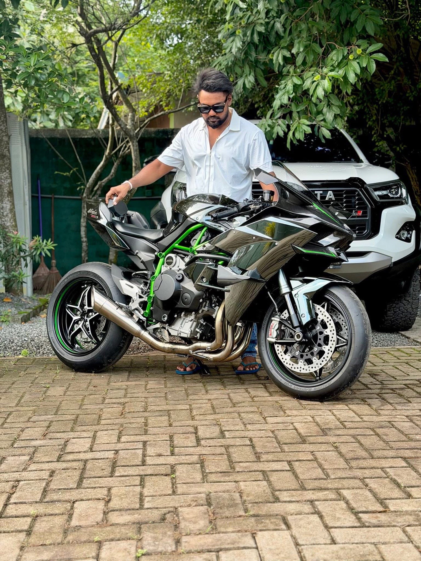 @Srilanka Highcapacity Bikes