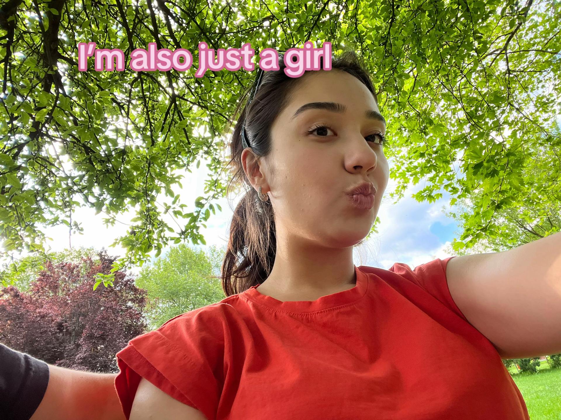 @Ayb&uuml;ke