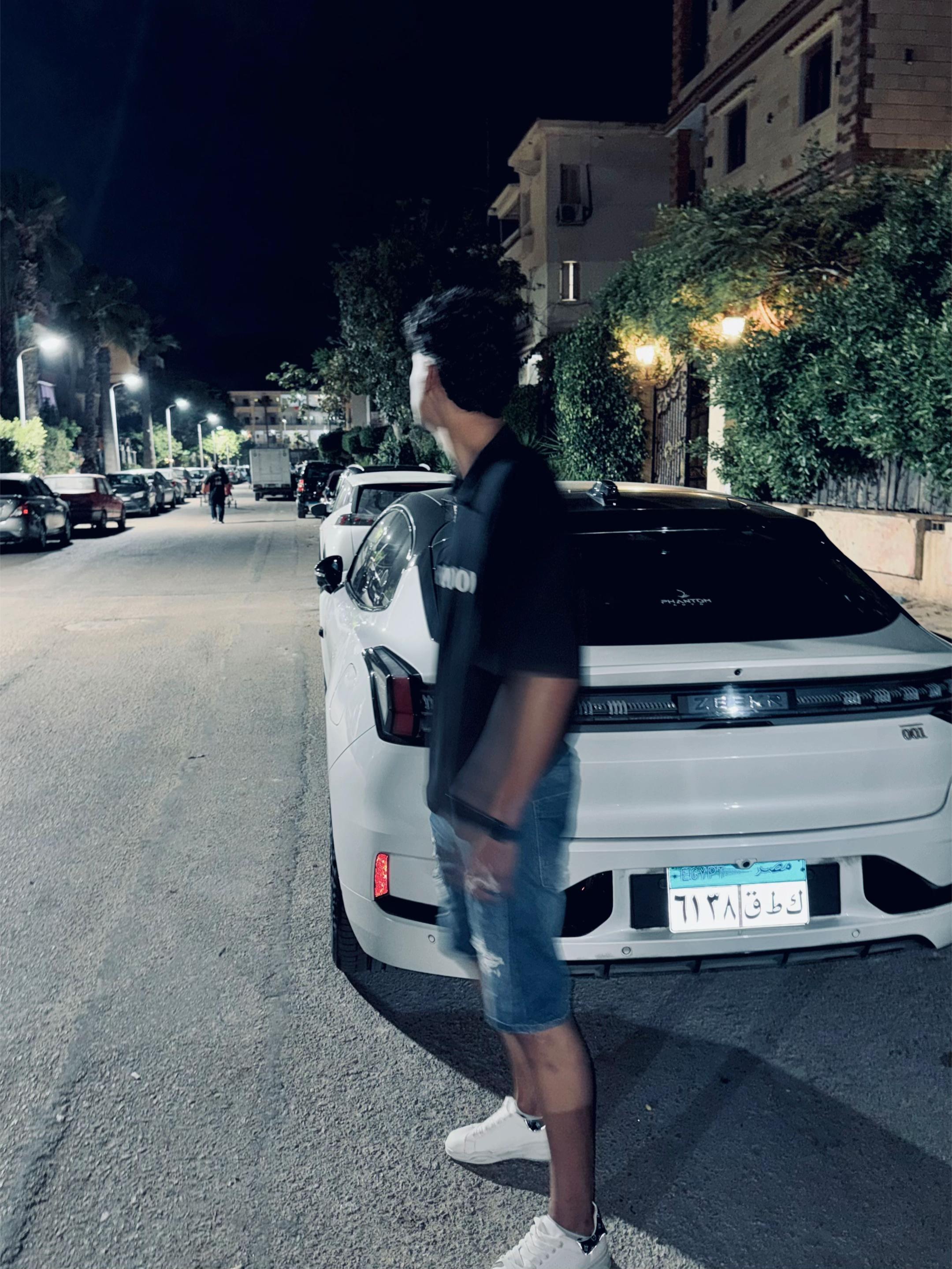 @مـارٍۈ🐺🥊