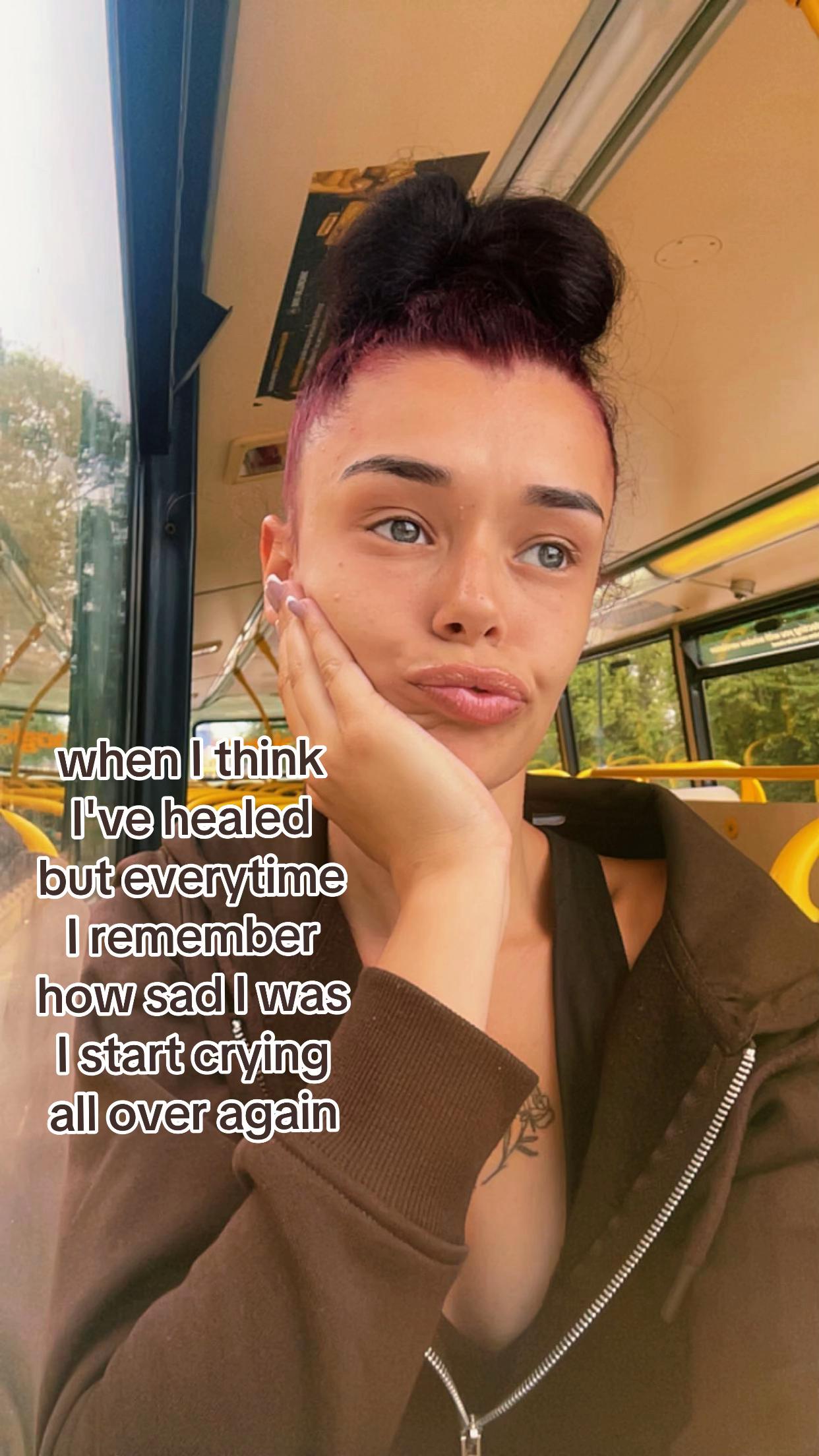 @Mia 🫐