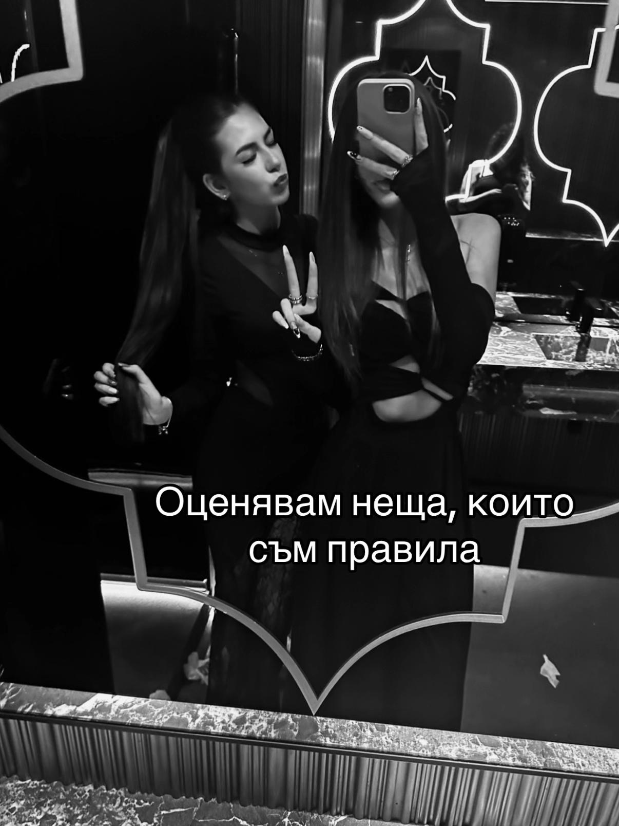 @🤟🏻