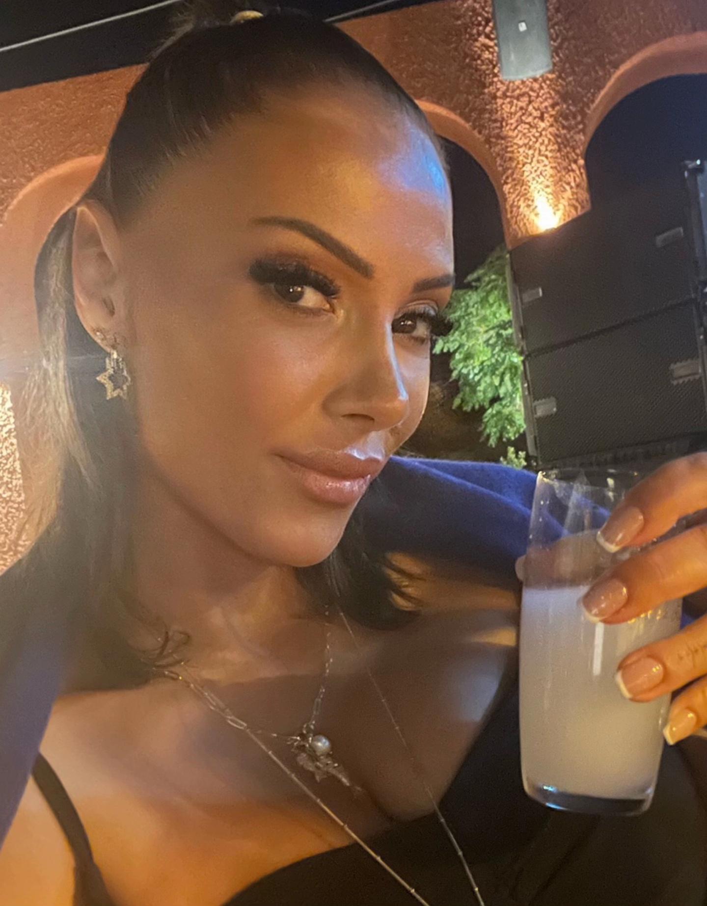 @Esen&ccedil;elikofficial