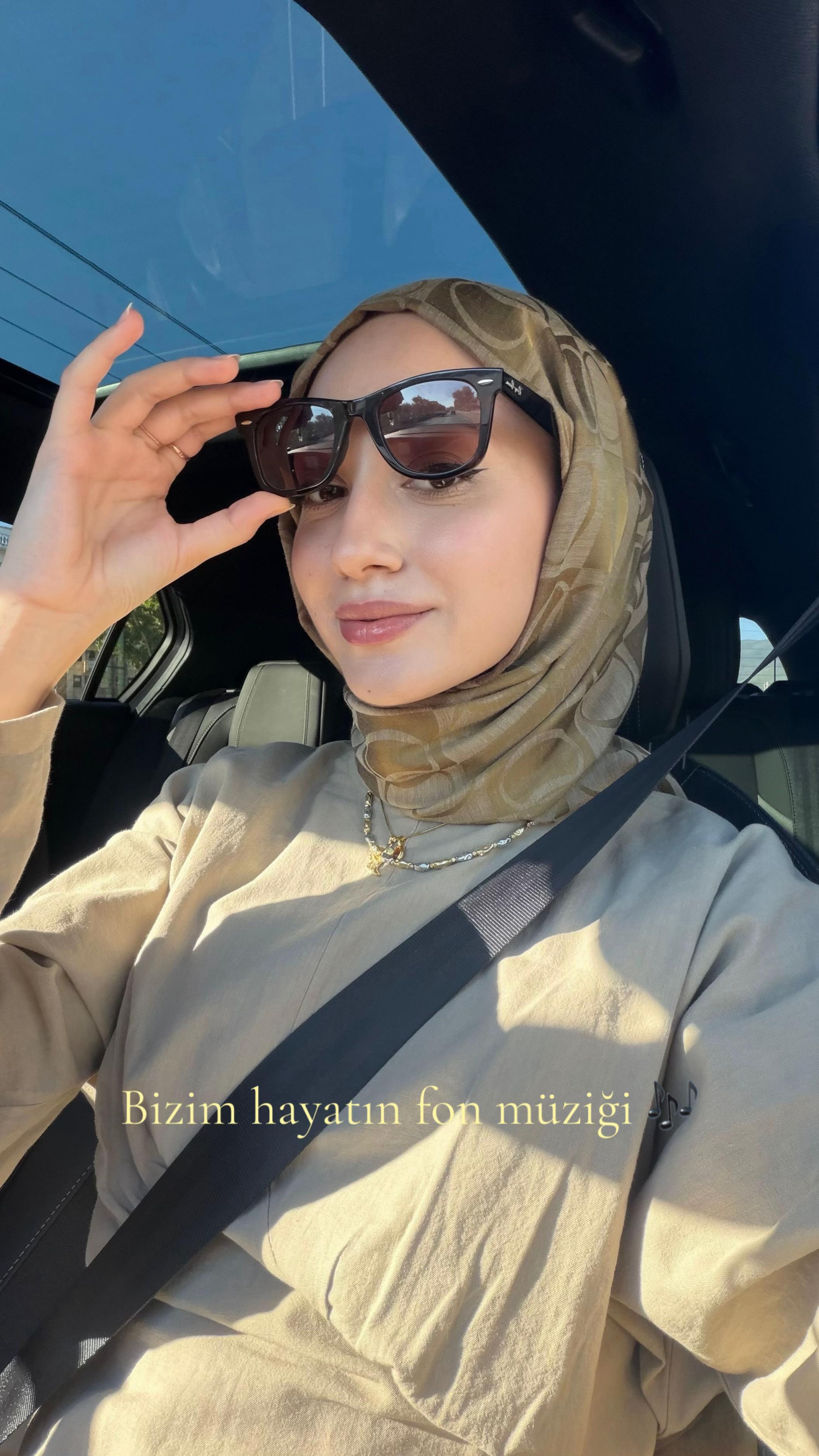 @Esmos 𐙚
