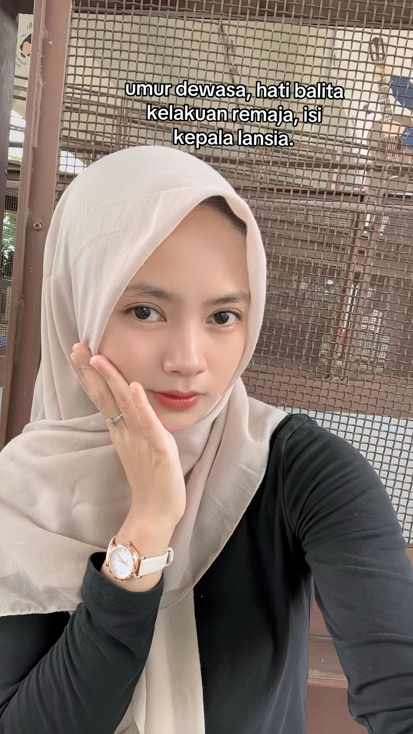 @IG:aenunmkdh_