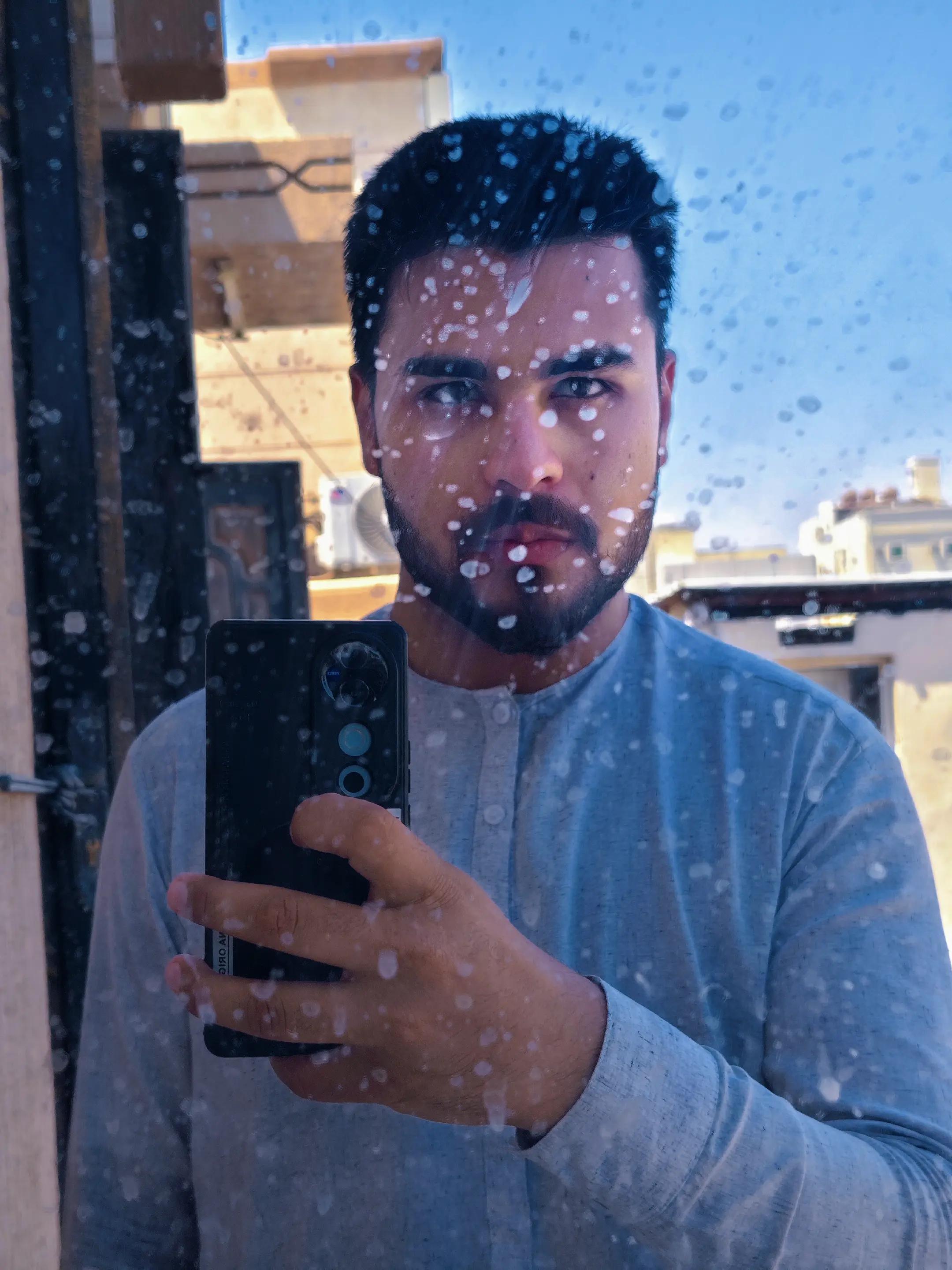 @Osama•KHAN•zia🇸🇦🇪🇺