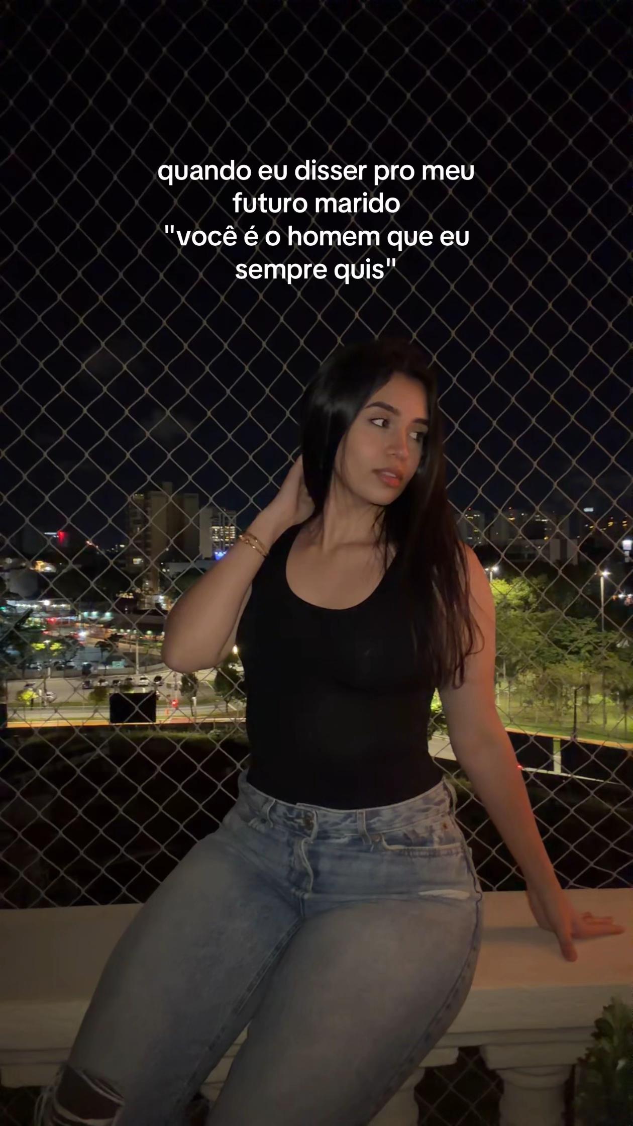@Rafaella