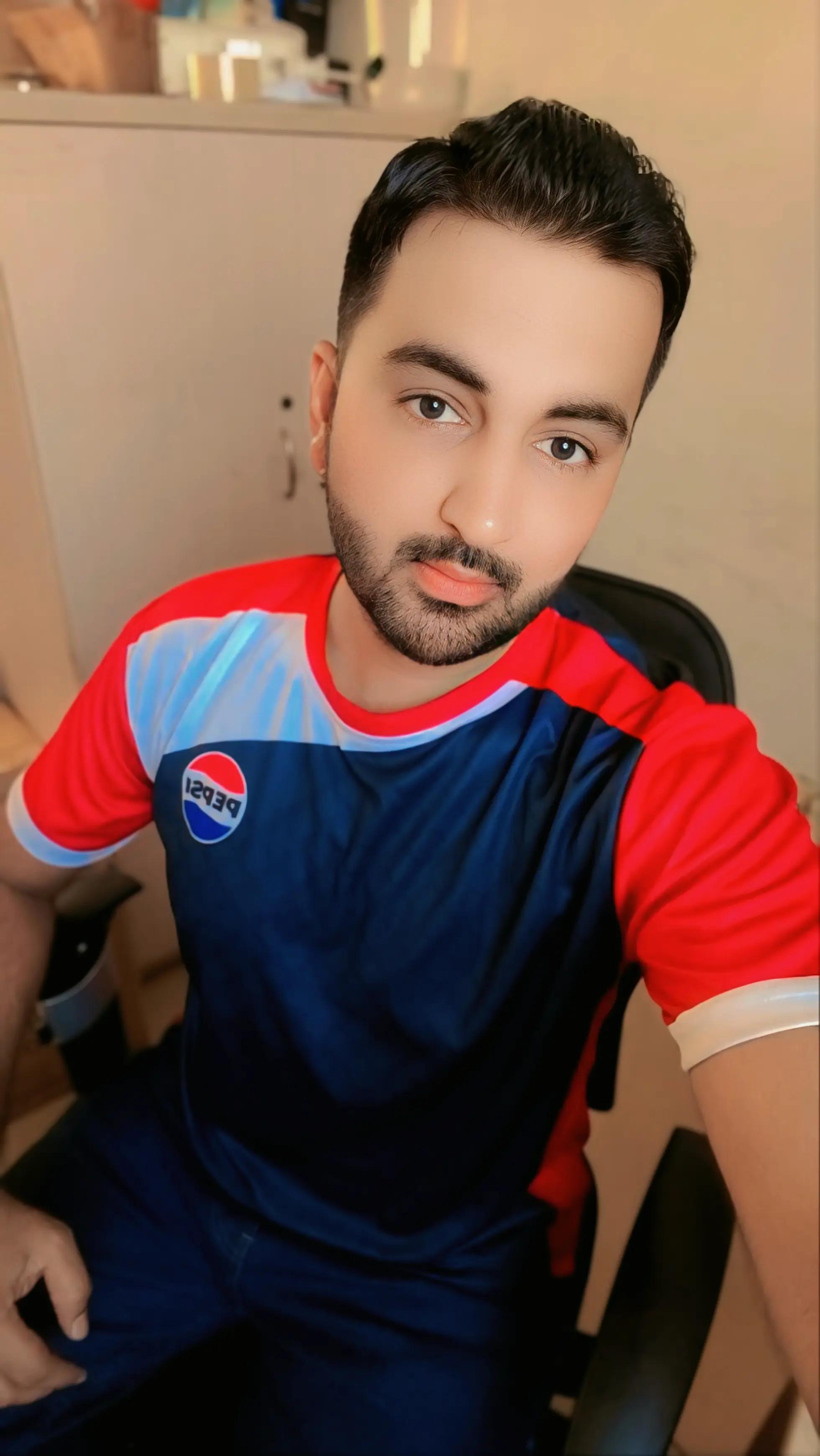 @𝐋𝐢𝐚𝐪𝐚𝐭 𝐀𝐥𝐢