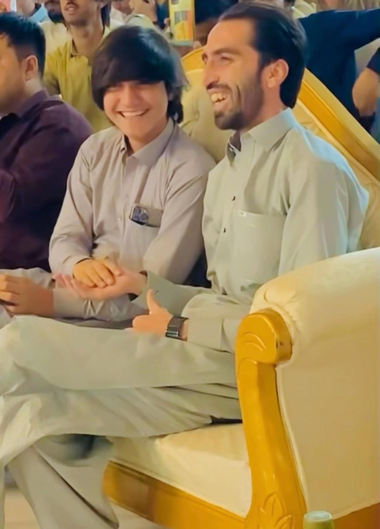 @RasooL KhaN