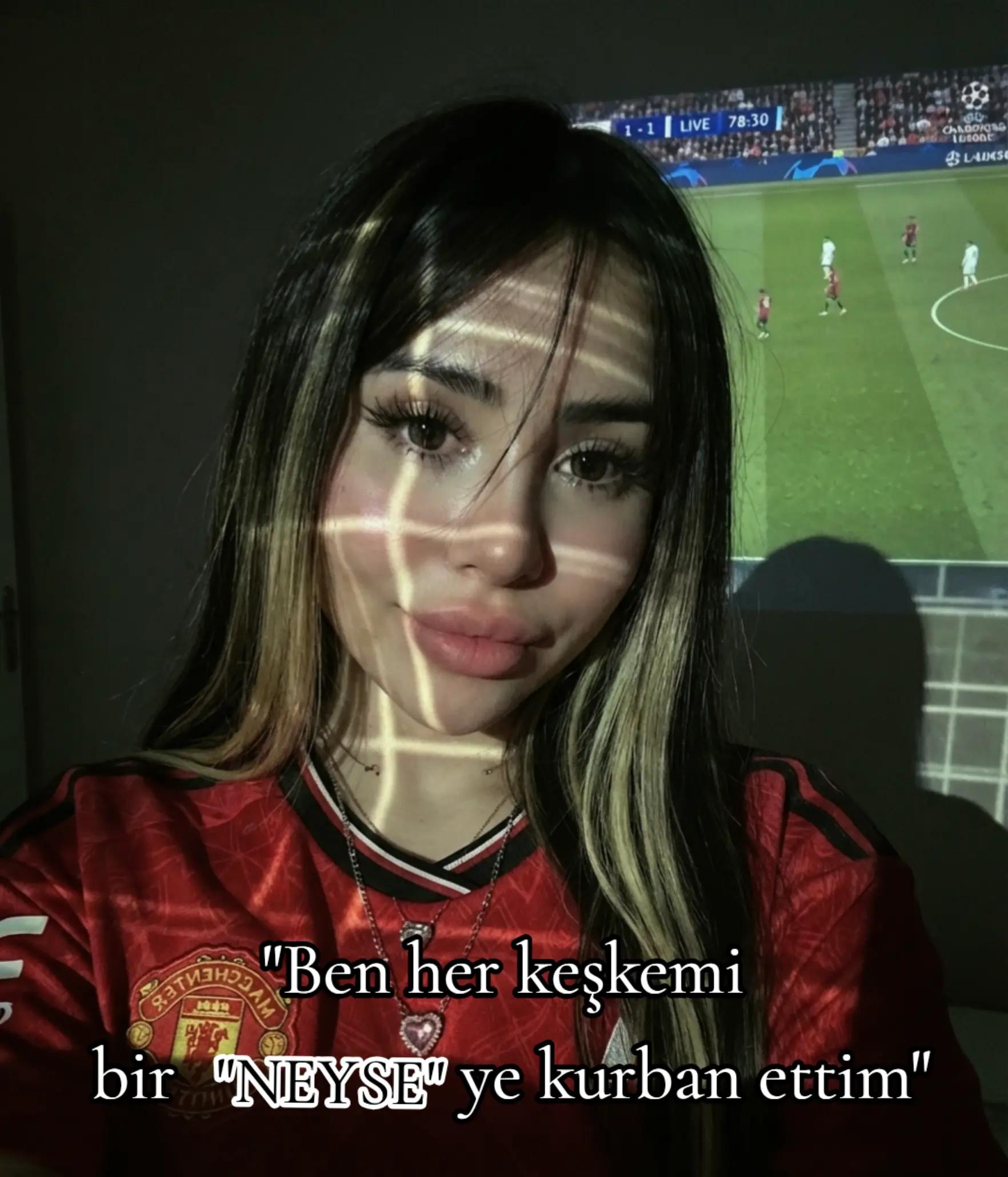 @ÇiÇEKLi DEQiQELER
