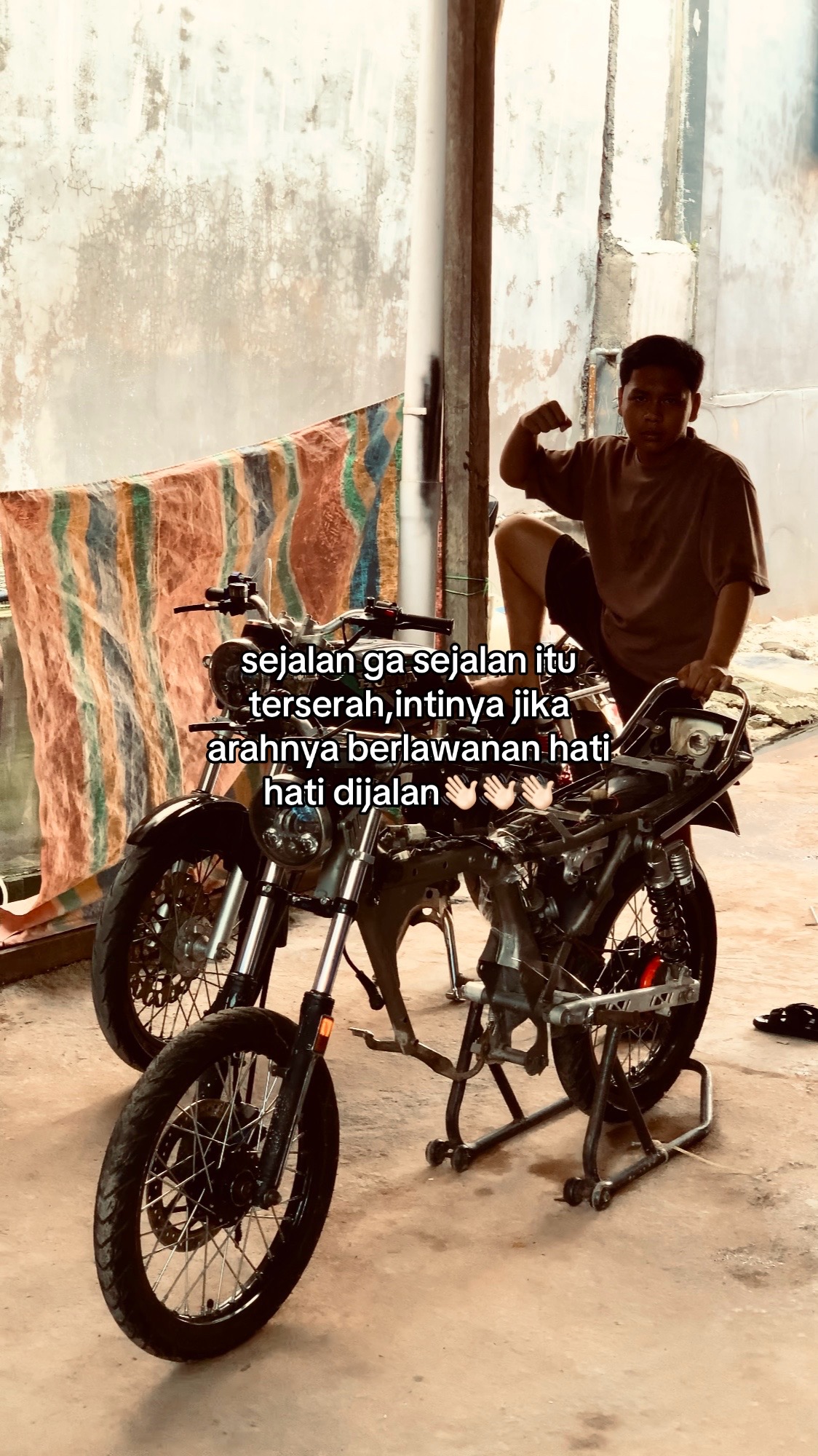 @andrawr