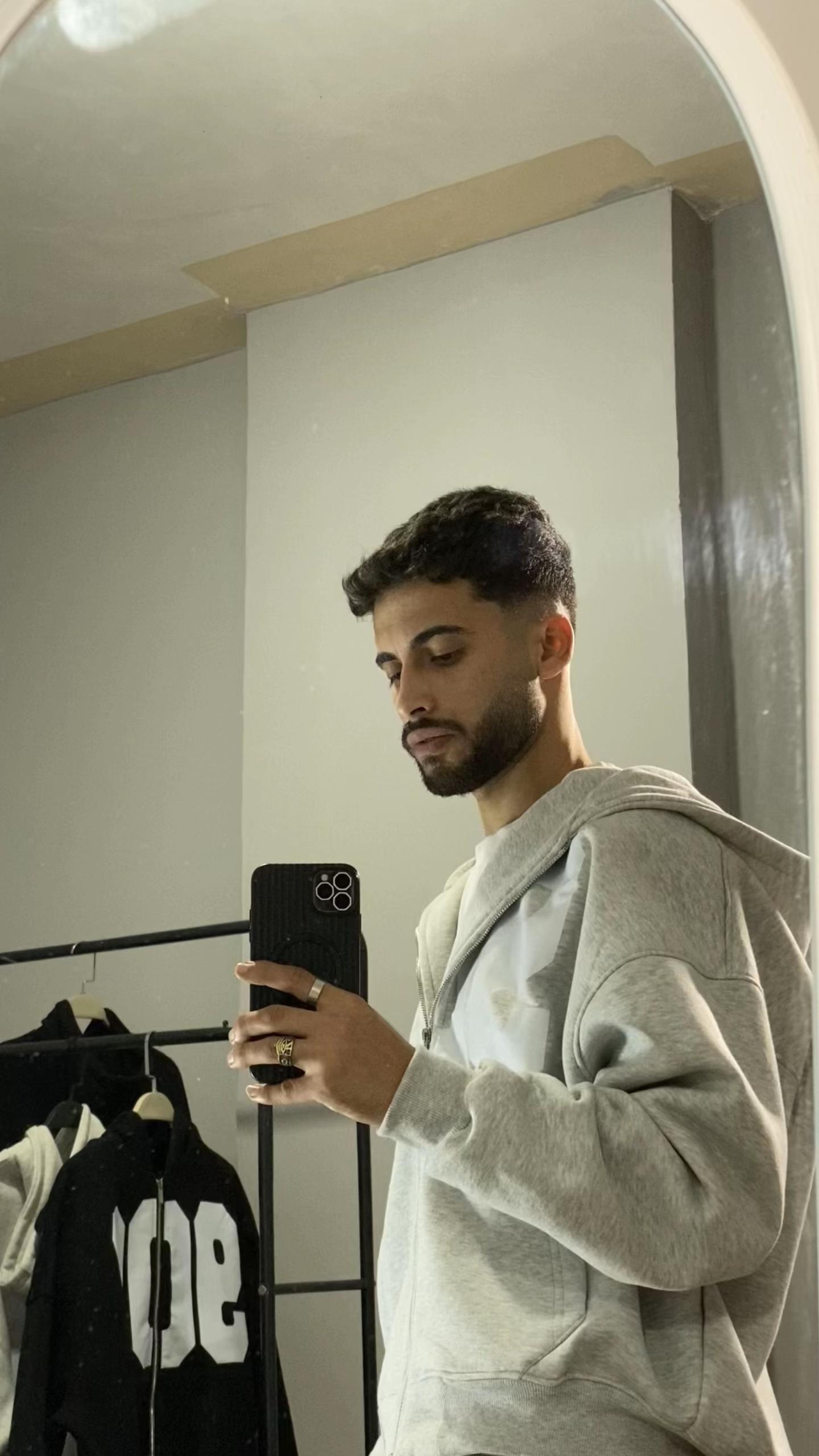 @﮼م