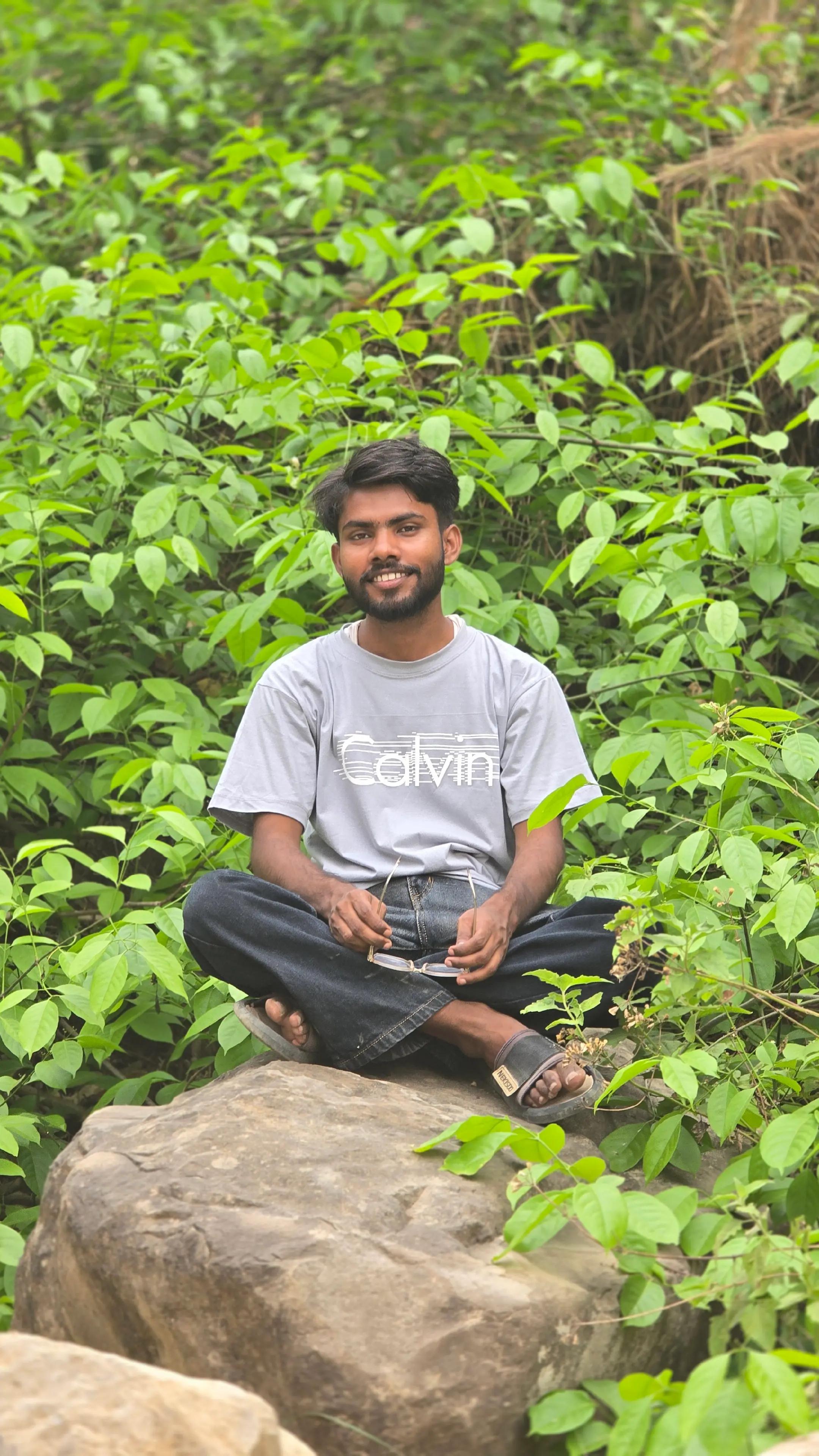 @🧿सिद्धार्थ ʜᴀʀɪᴊᴀɴ🧿