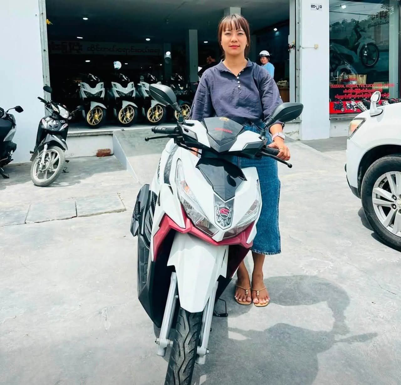 @Honda Myanmar Showroom
