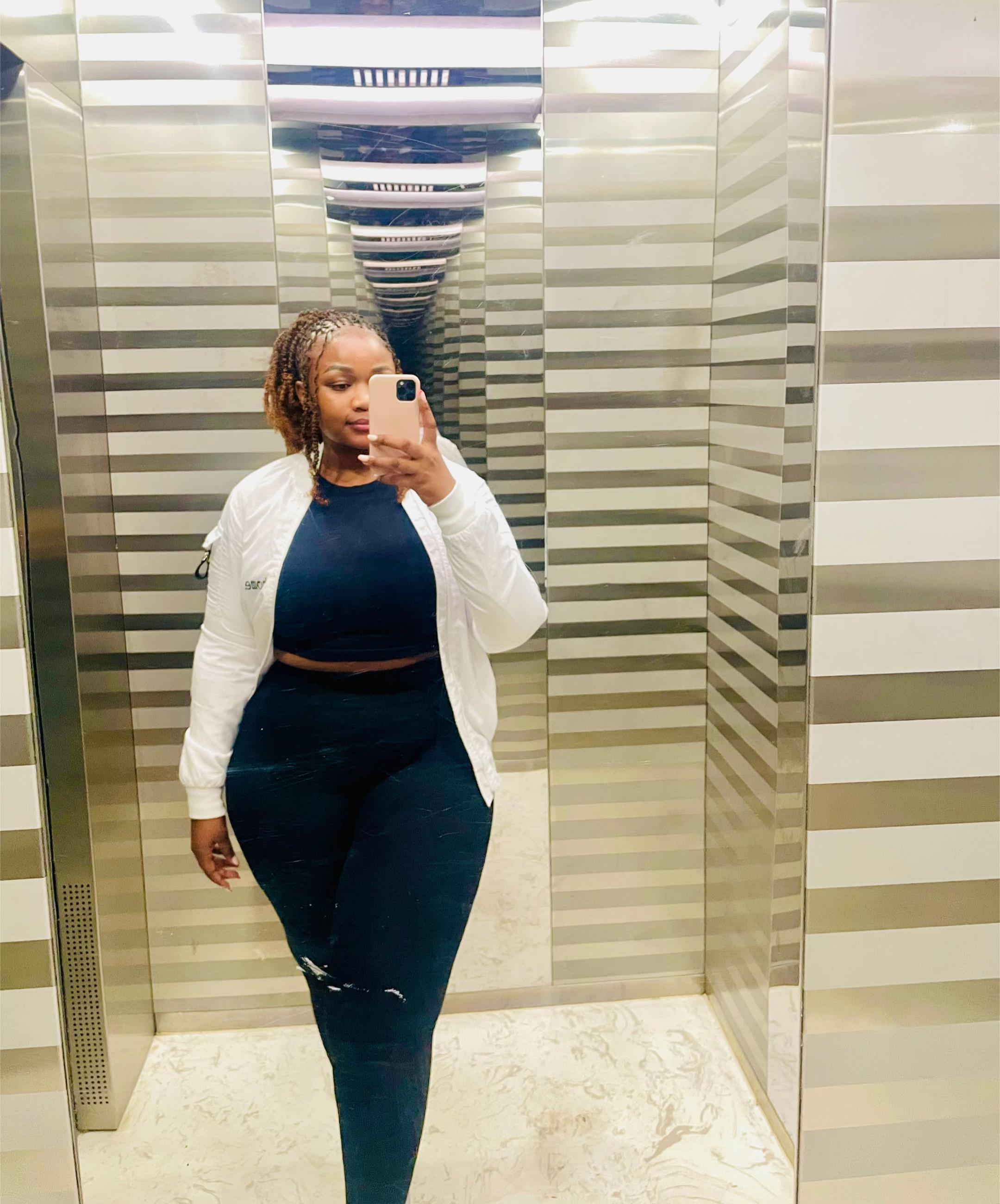 @curvy bree