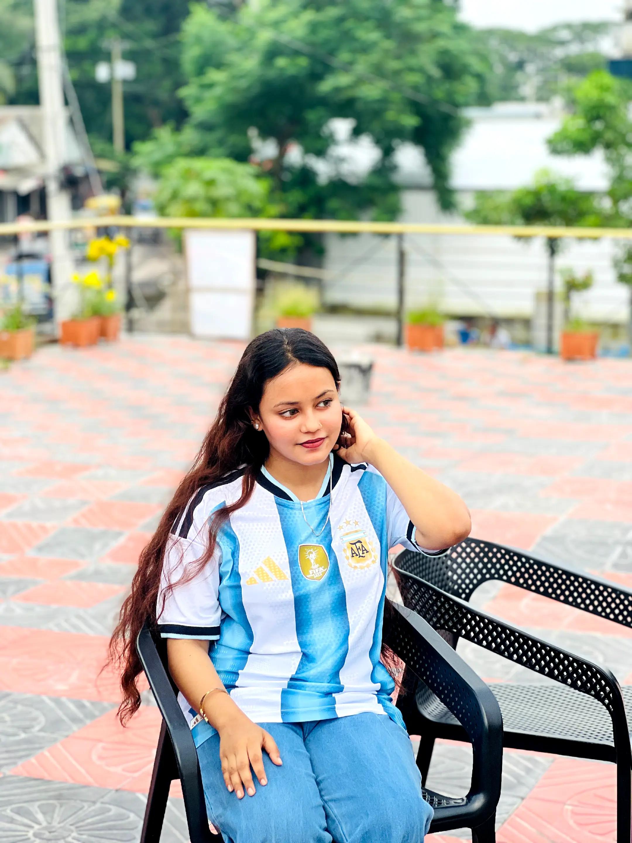 @SOHA:)!🕊️