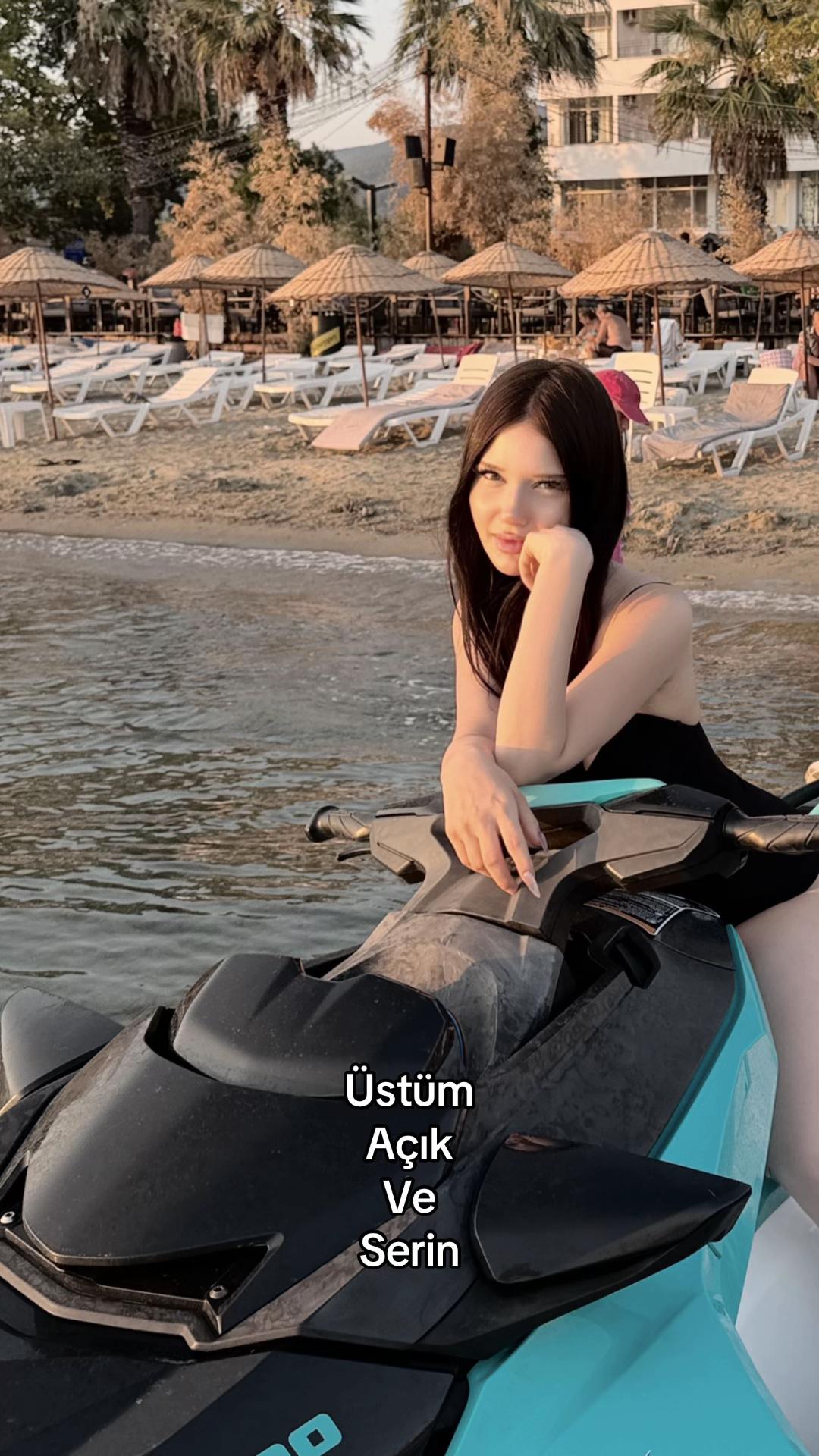 @Nesriiin