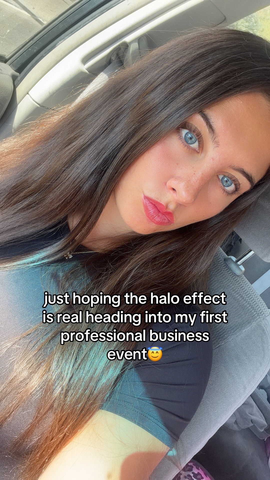 @arielloveskittens