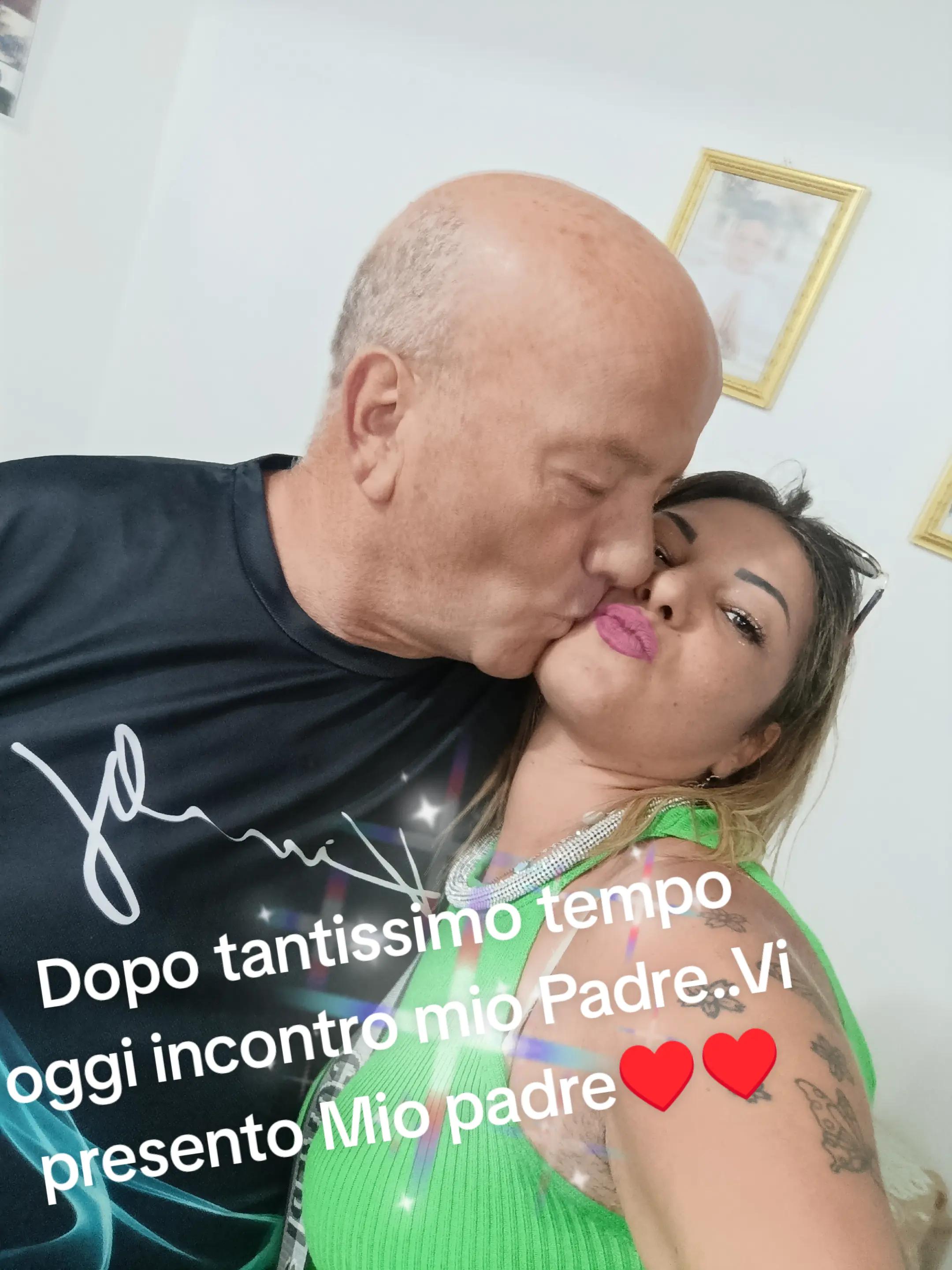 @mitica sorridente