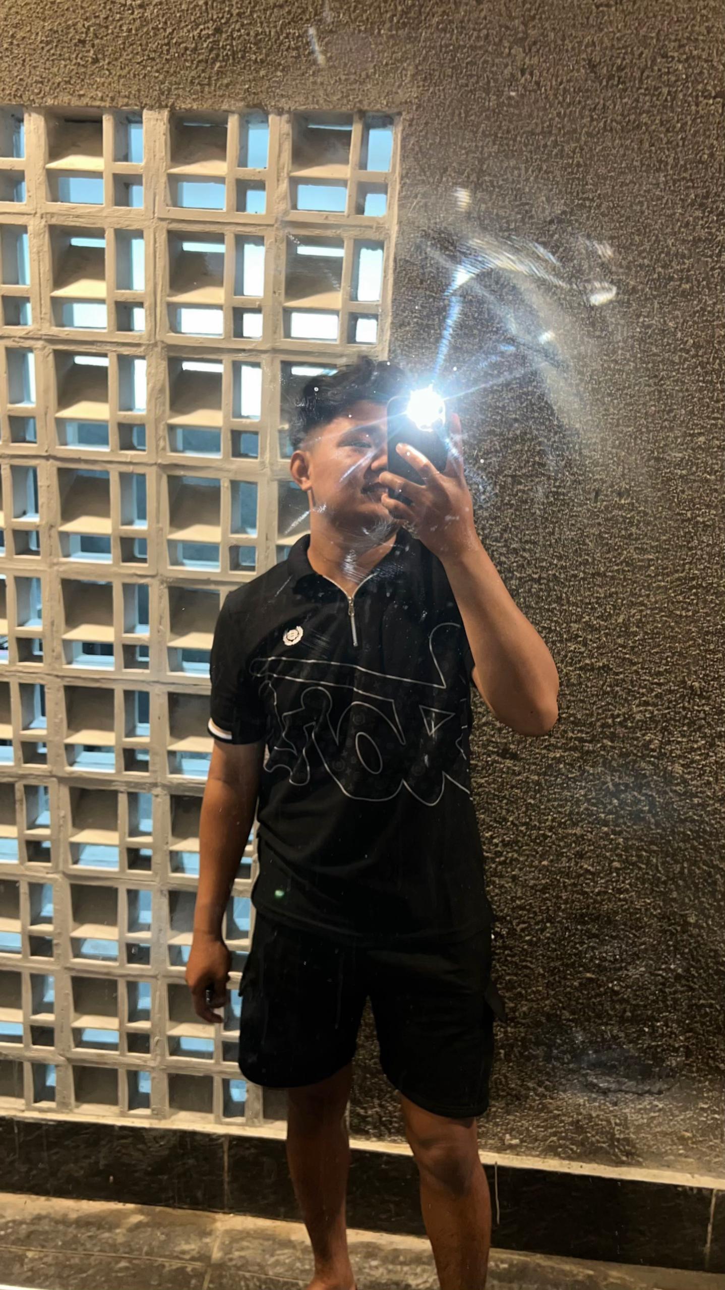 @Royhan_arisandy