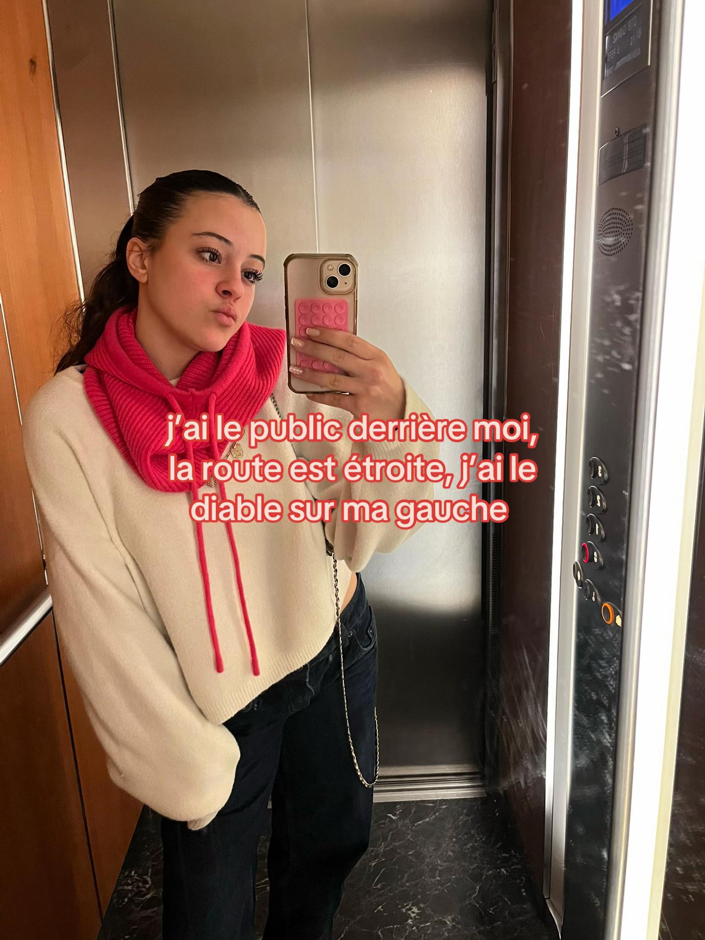 @💋💋