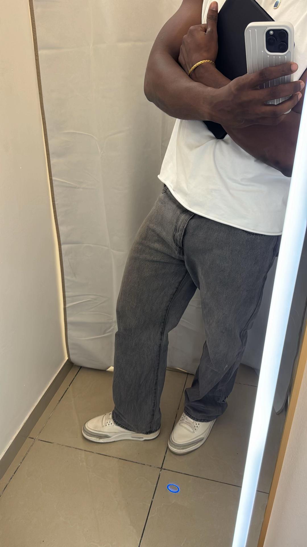 @S A Ü S
