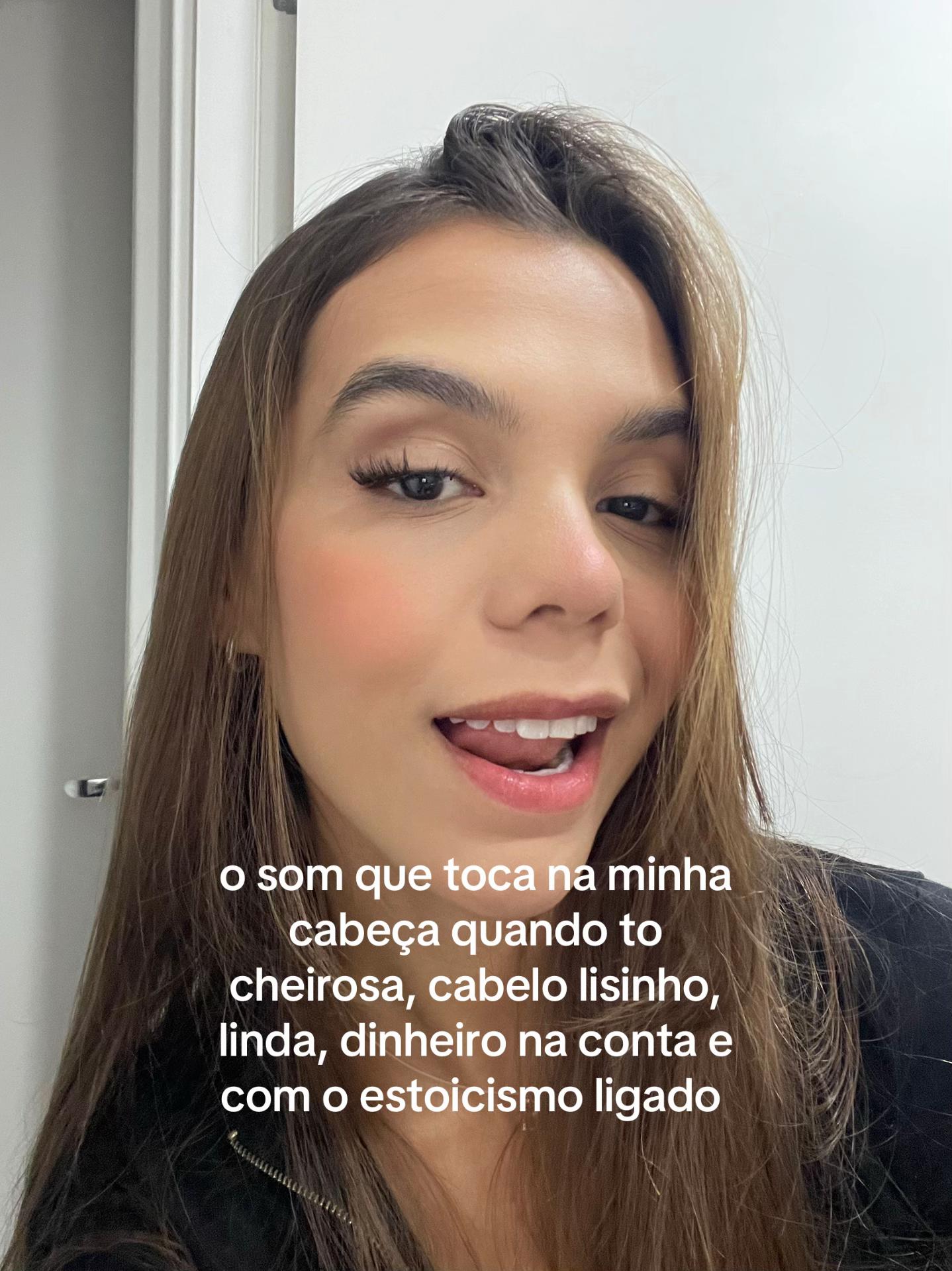 @beatrizz