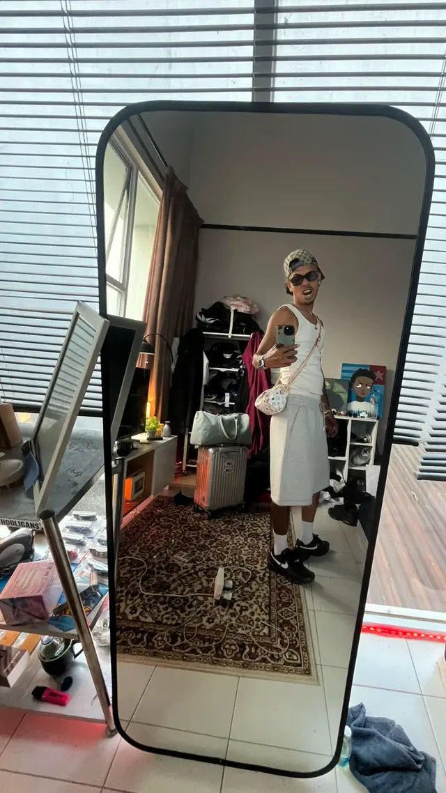 @Summerboy ☀️
