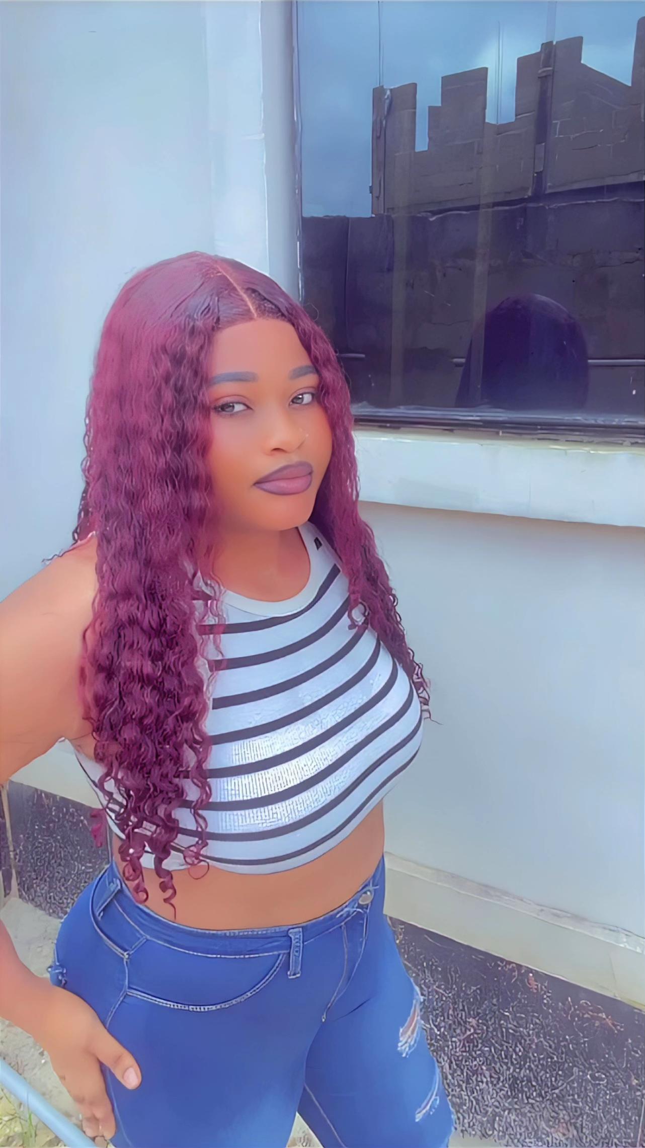 @kweenfavvy01