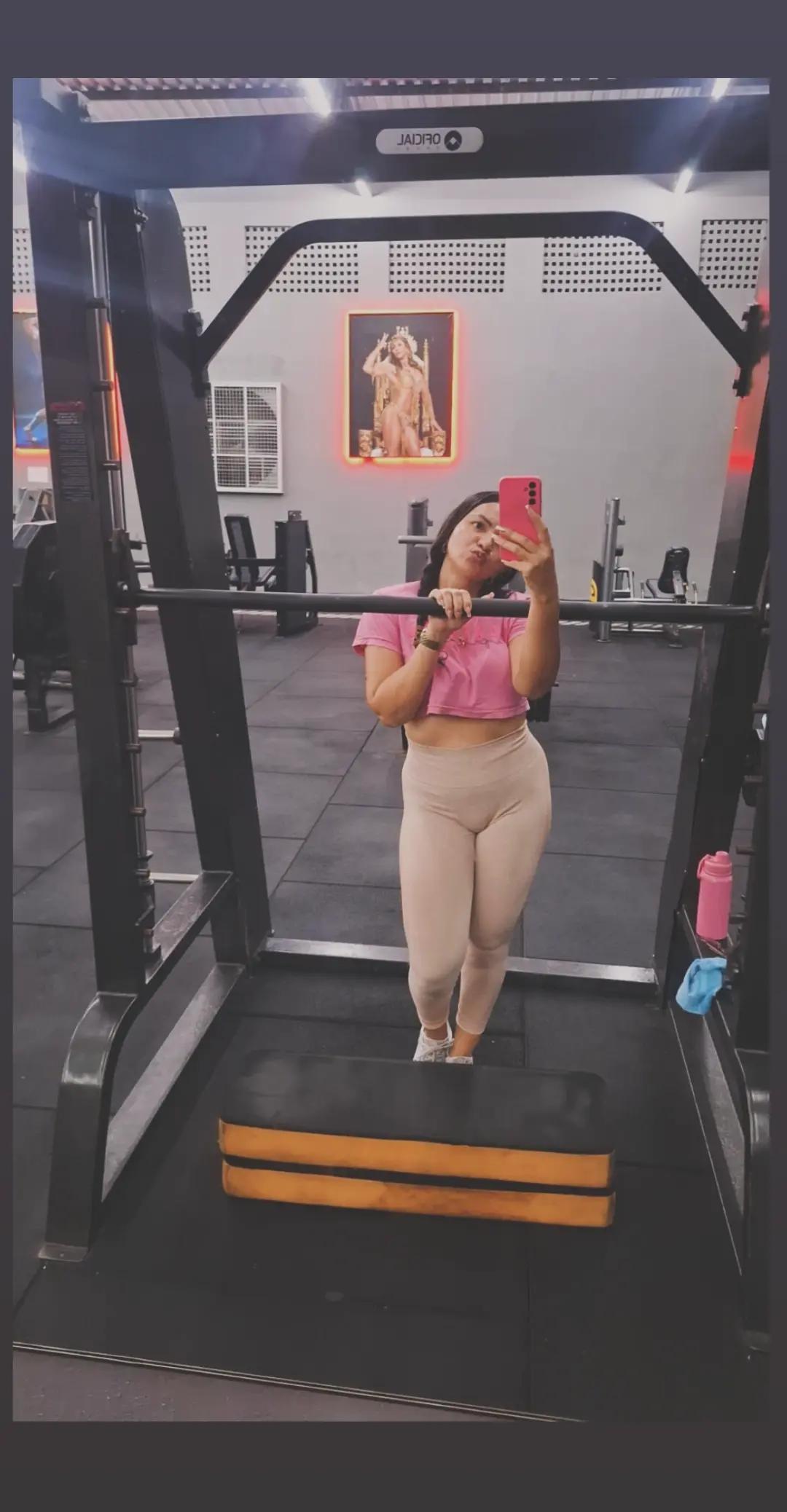 @SimoneSantos24
