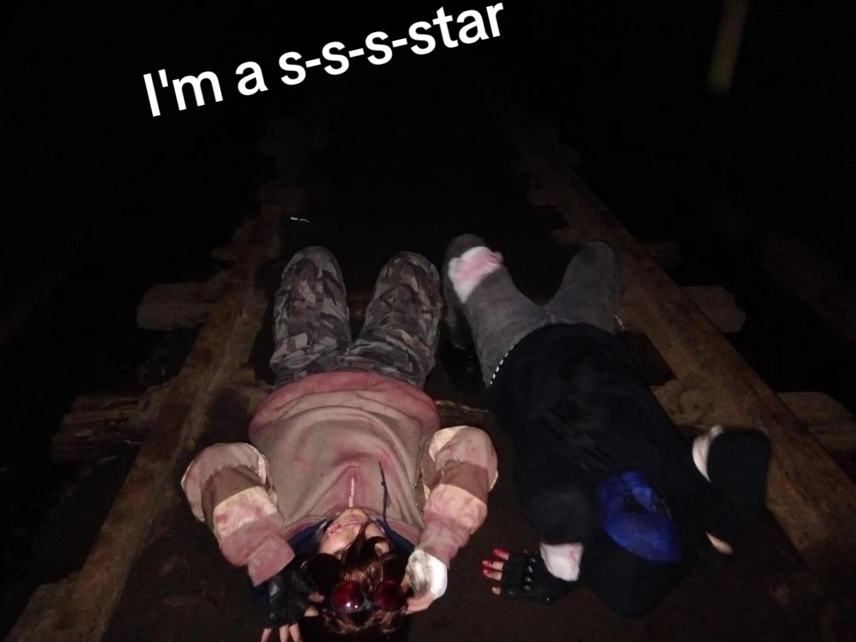@✖️⦻Gabstar⦻✖️