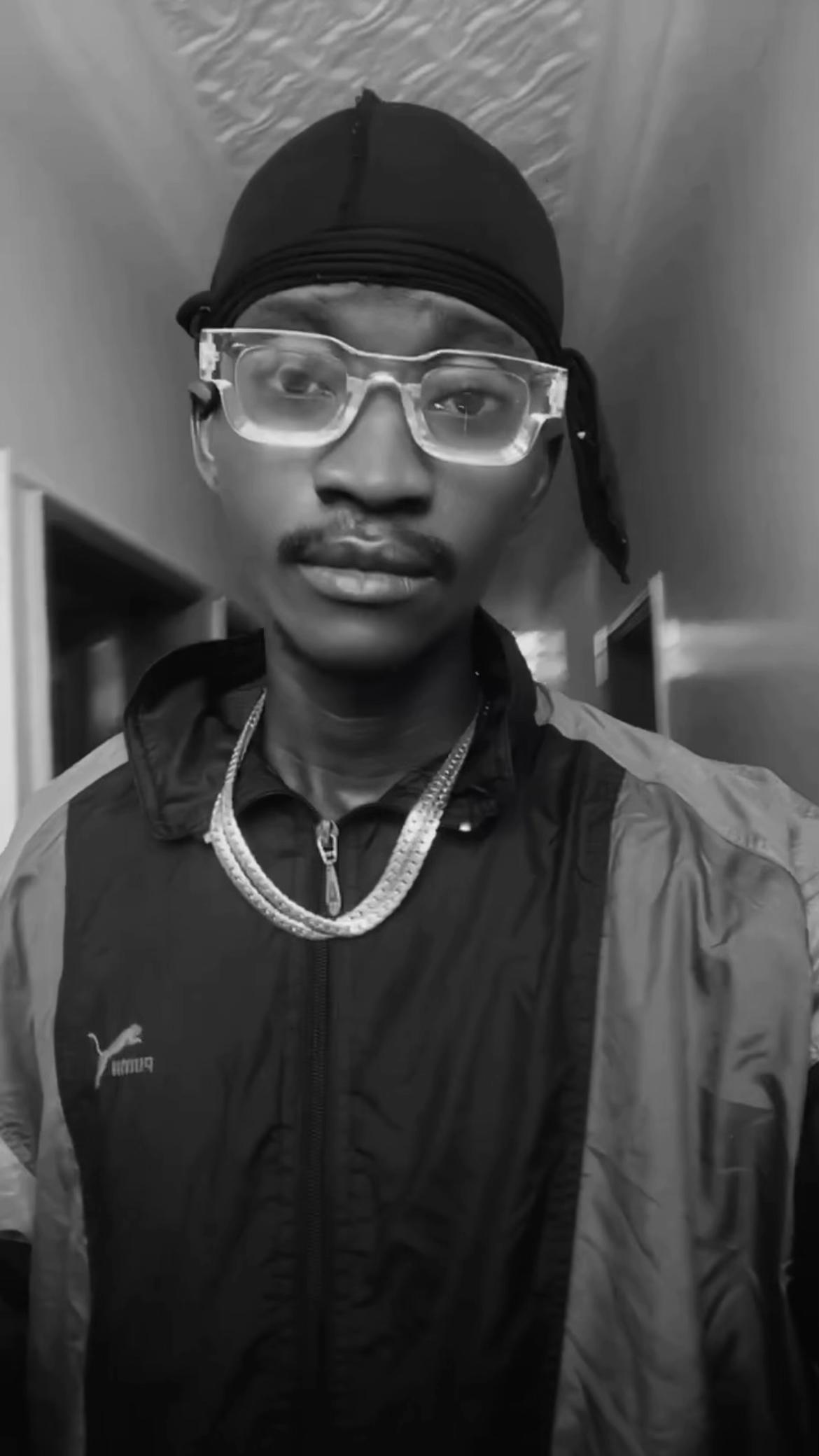 @prince charmant 🌸🇸🇳⭐️⭐️