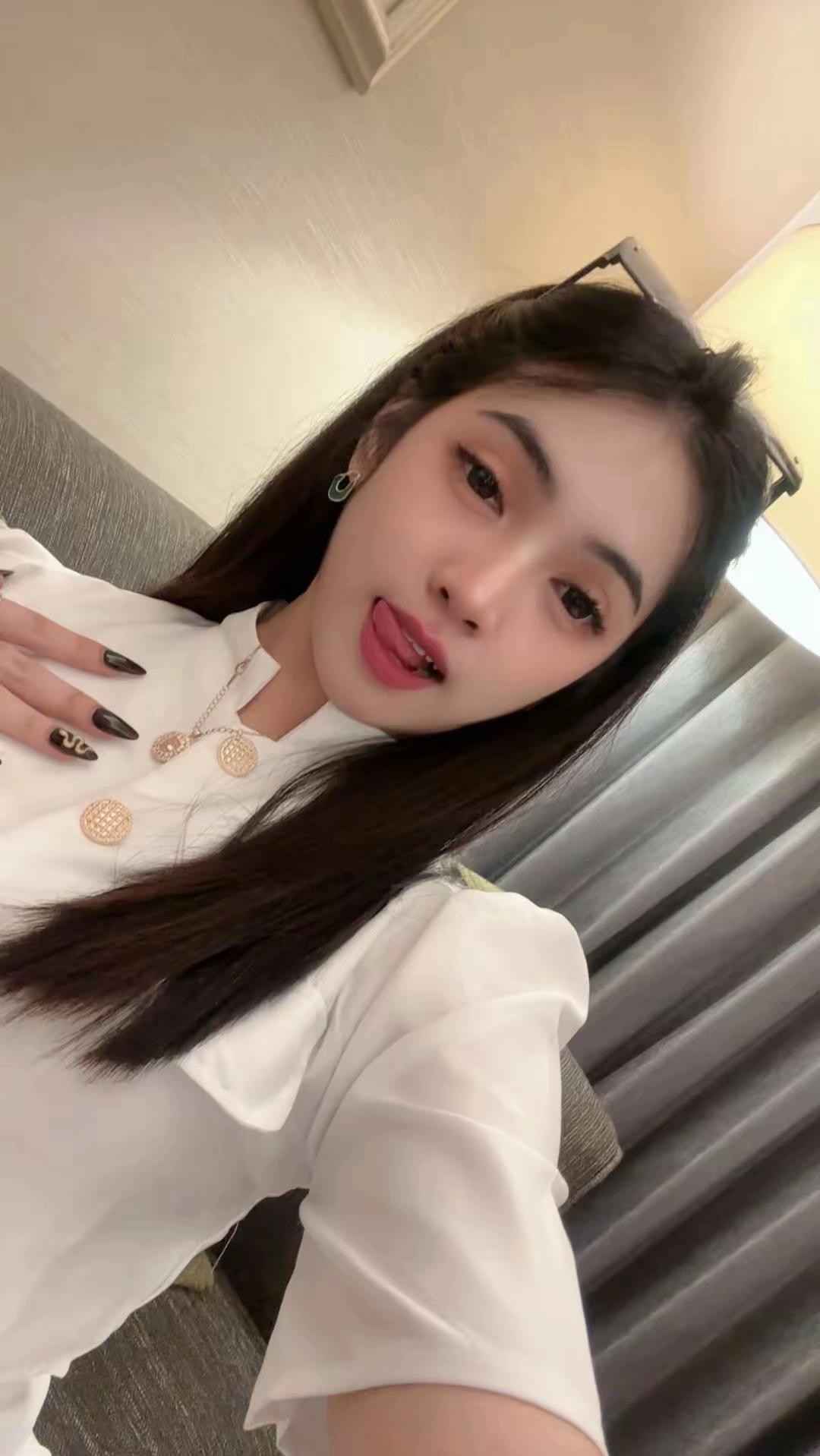 @andinputri