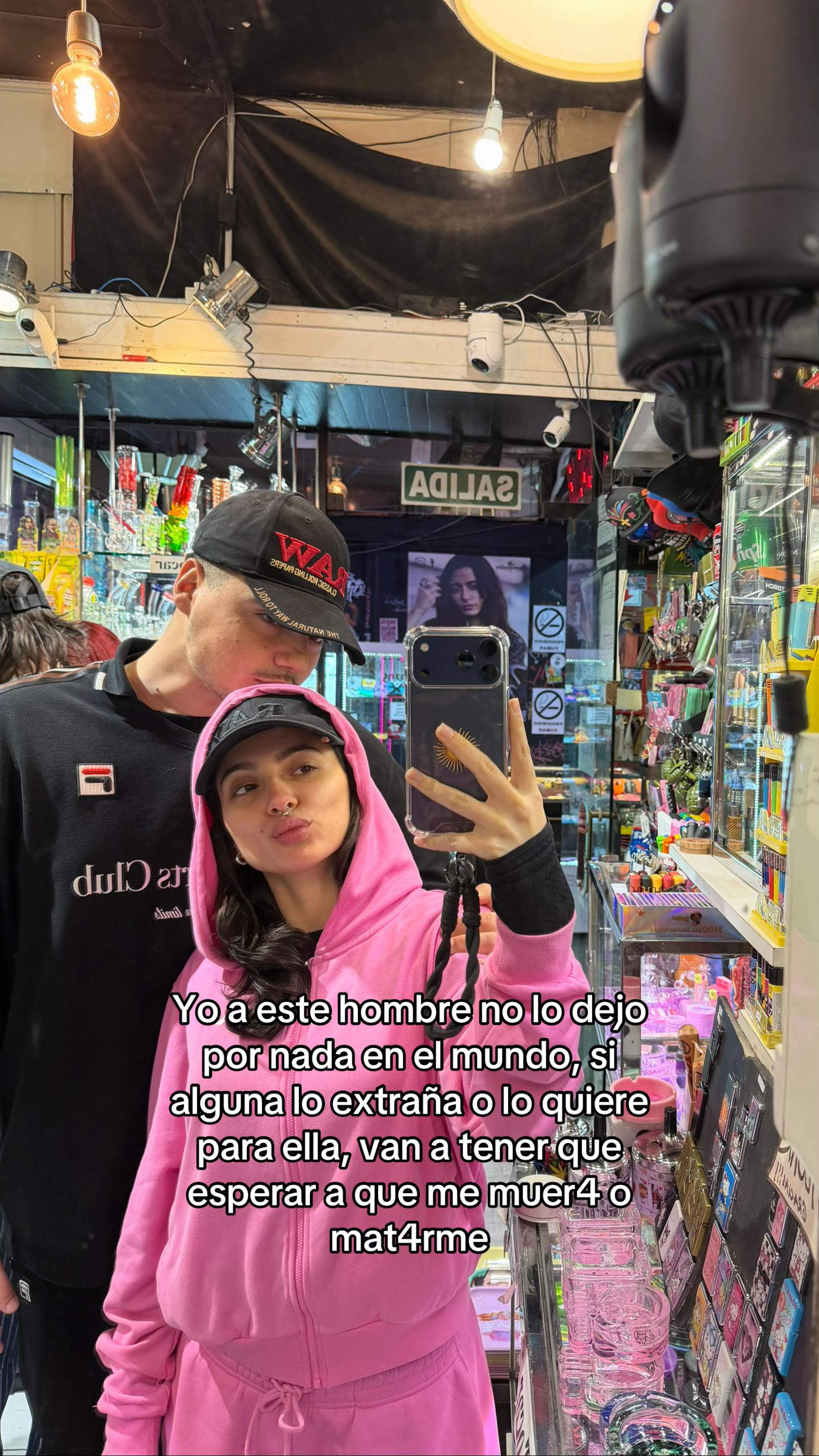 @Mia